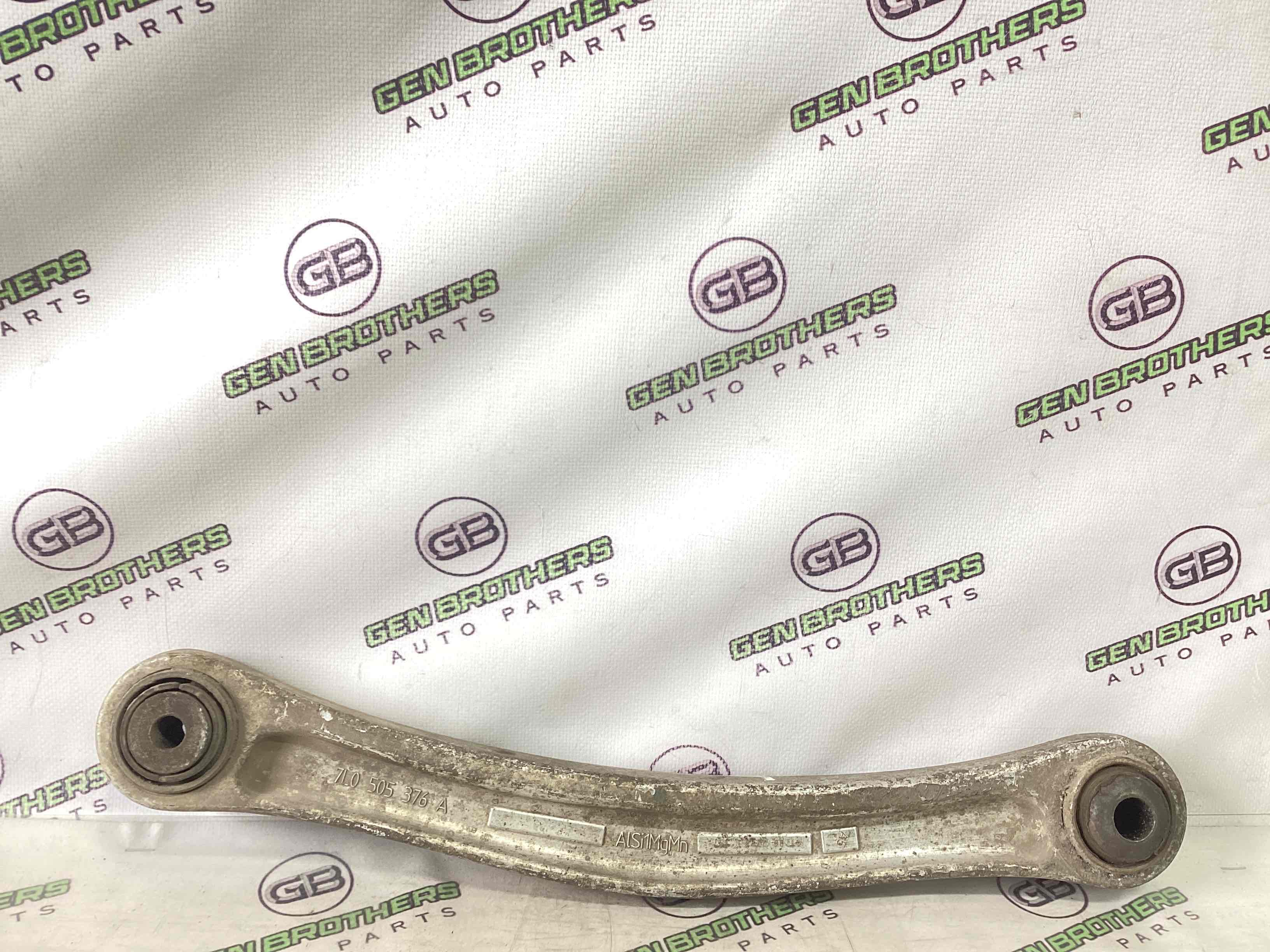 Важіль задній лівий