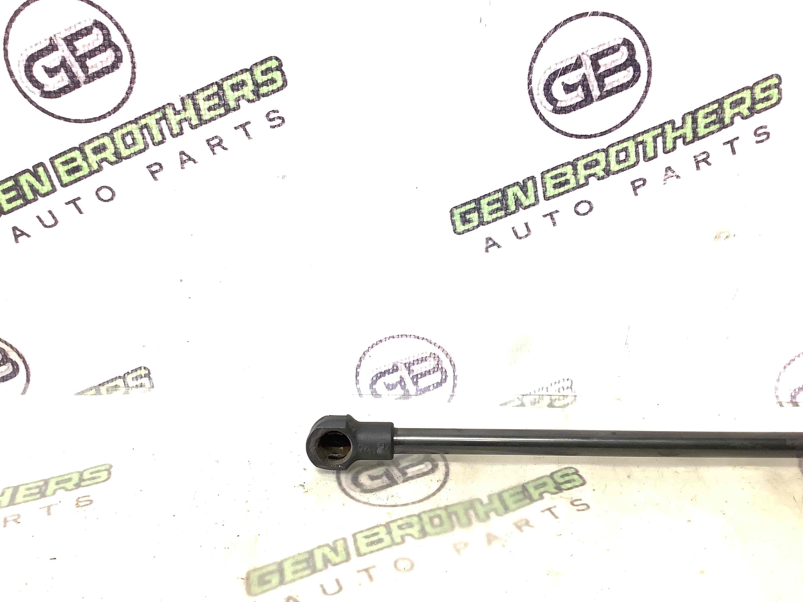 Амортизатор кришки двері багажника