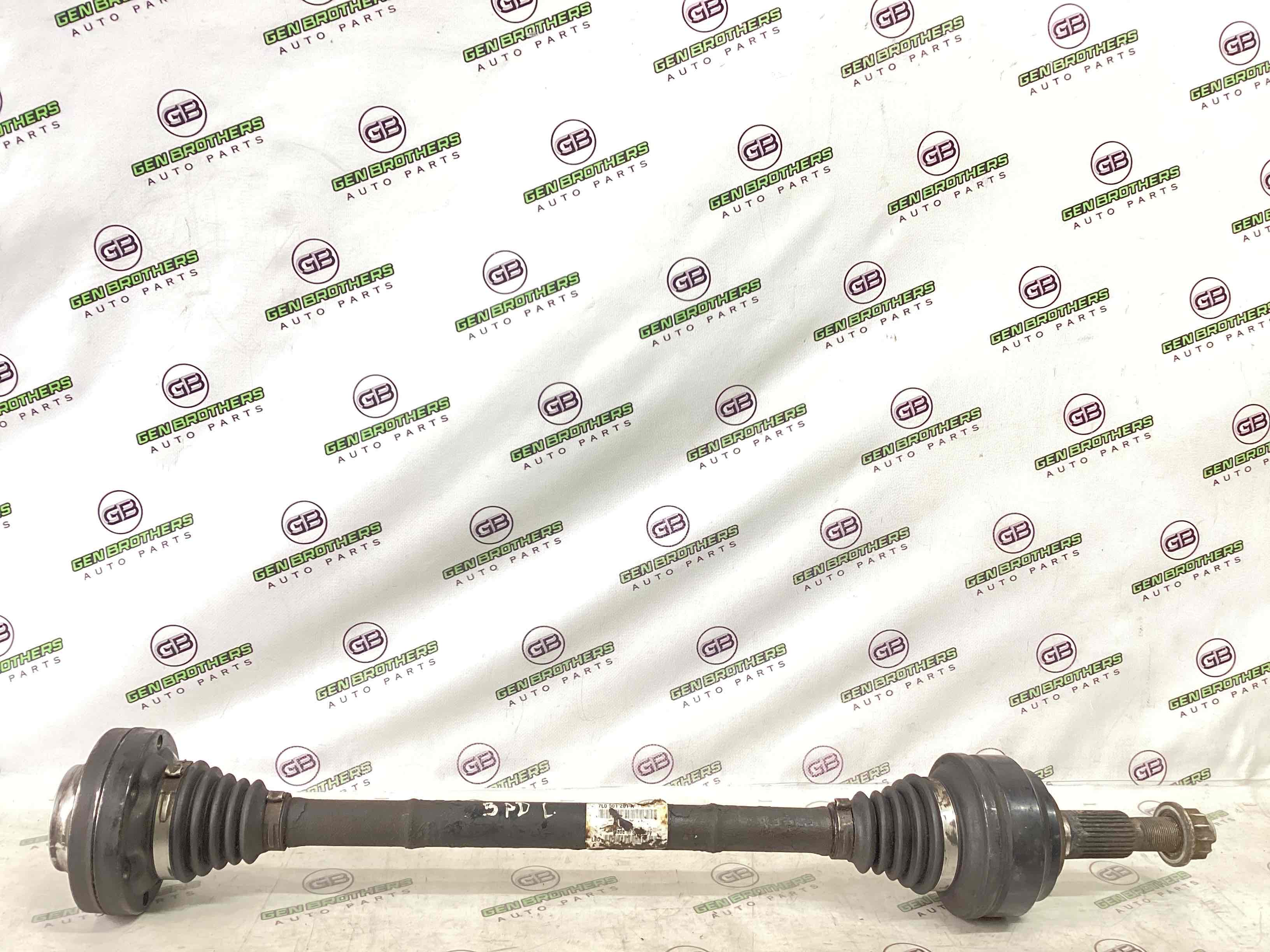 Напіввісь задня ліва