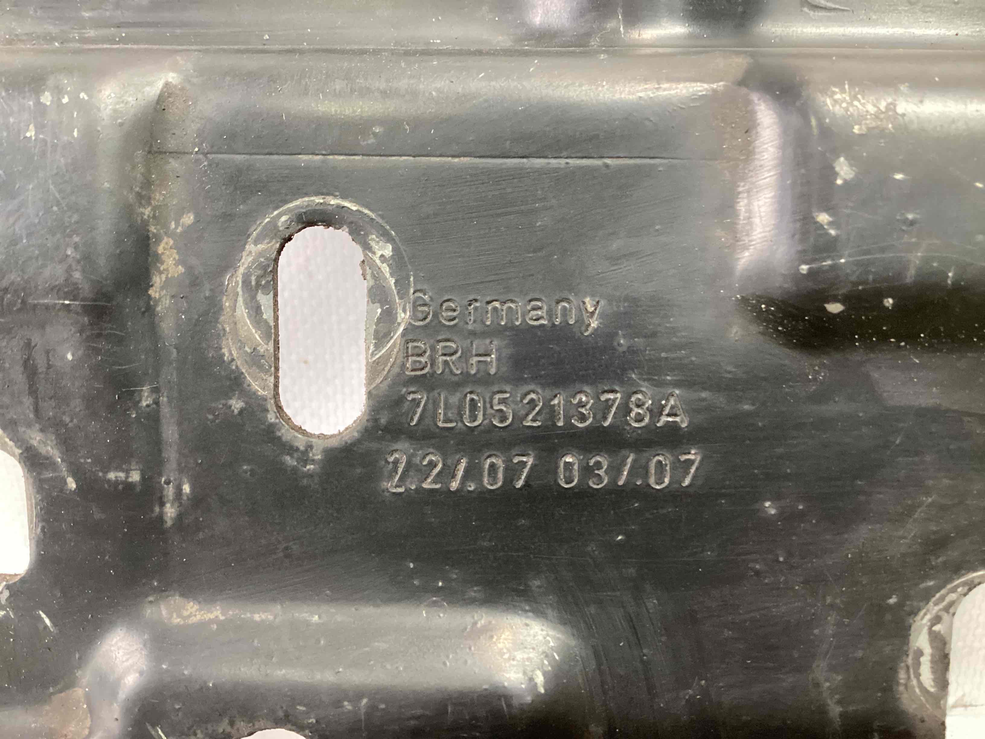 Кріплення, кронштейн