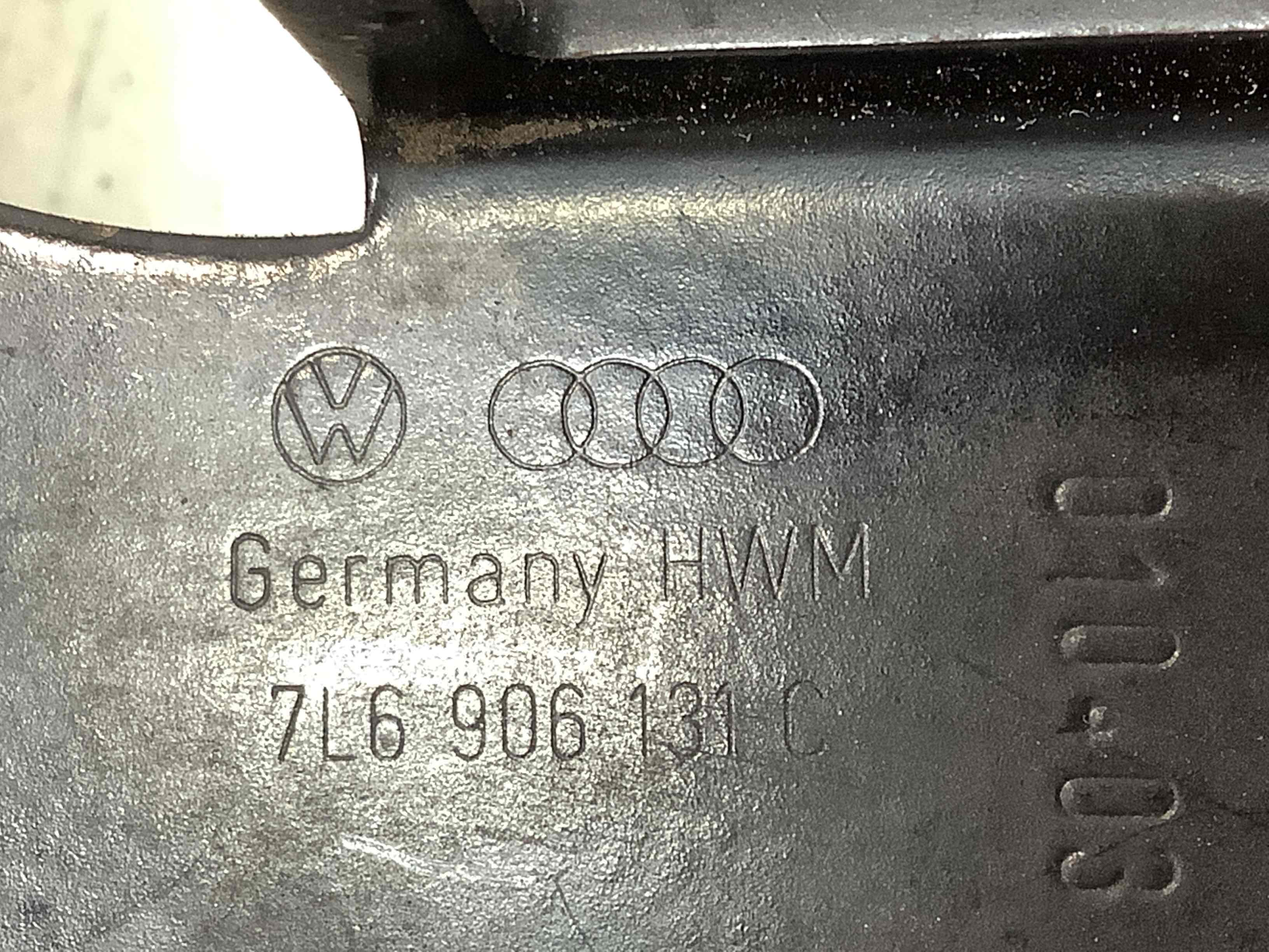 Кріплення, кронштейн