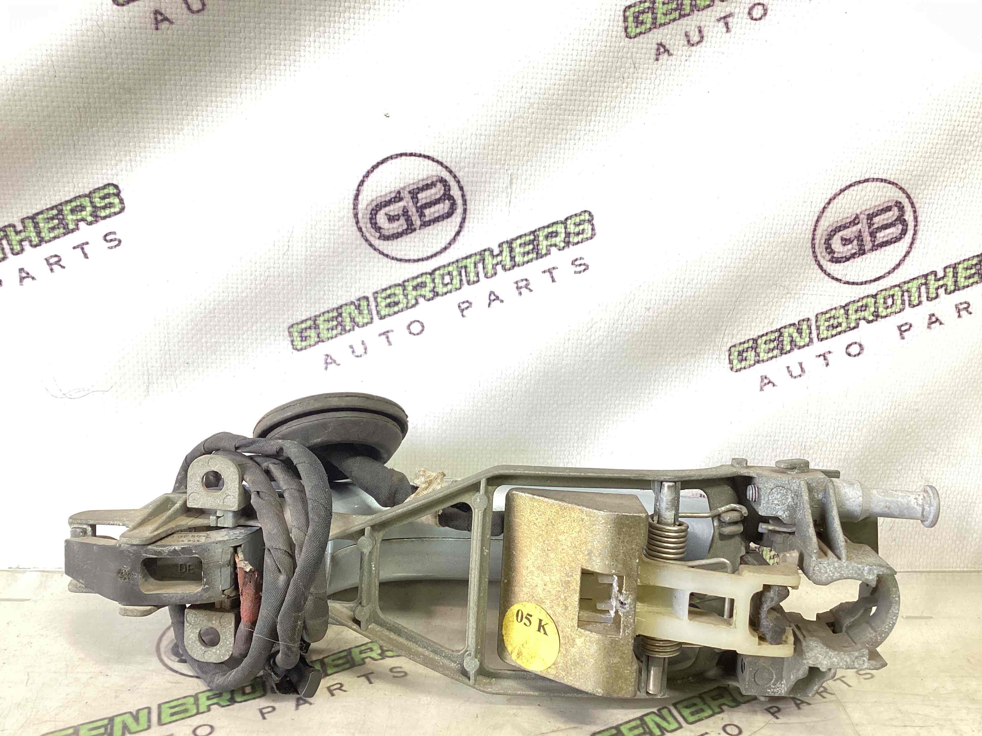 Ручка двері зовнішня