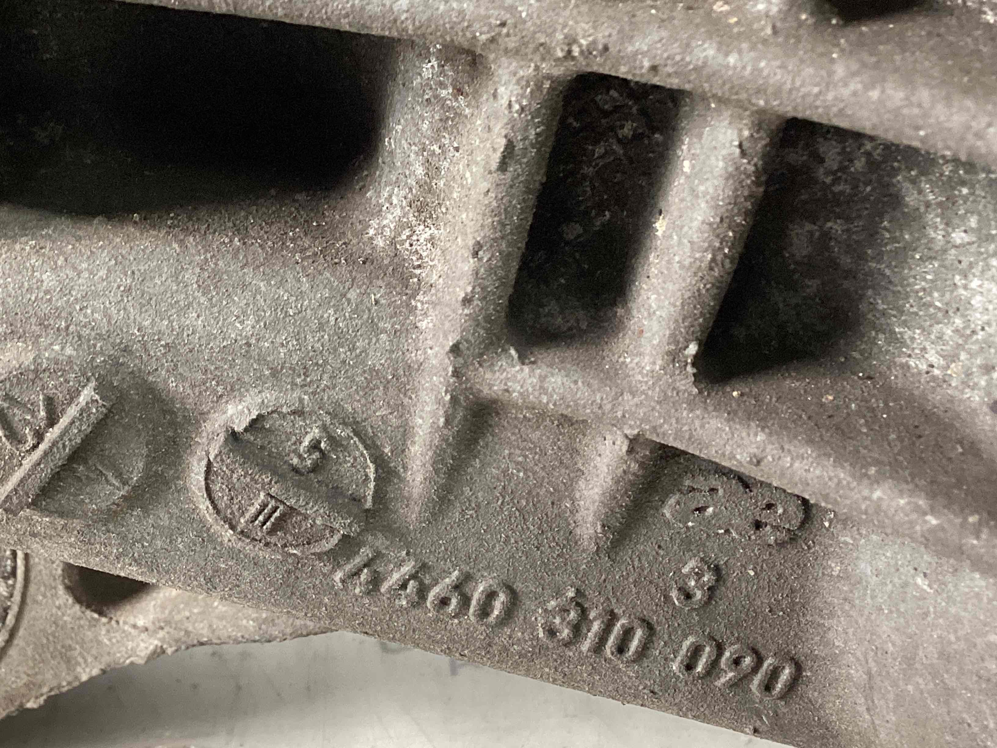 Задній диференціал редуктор