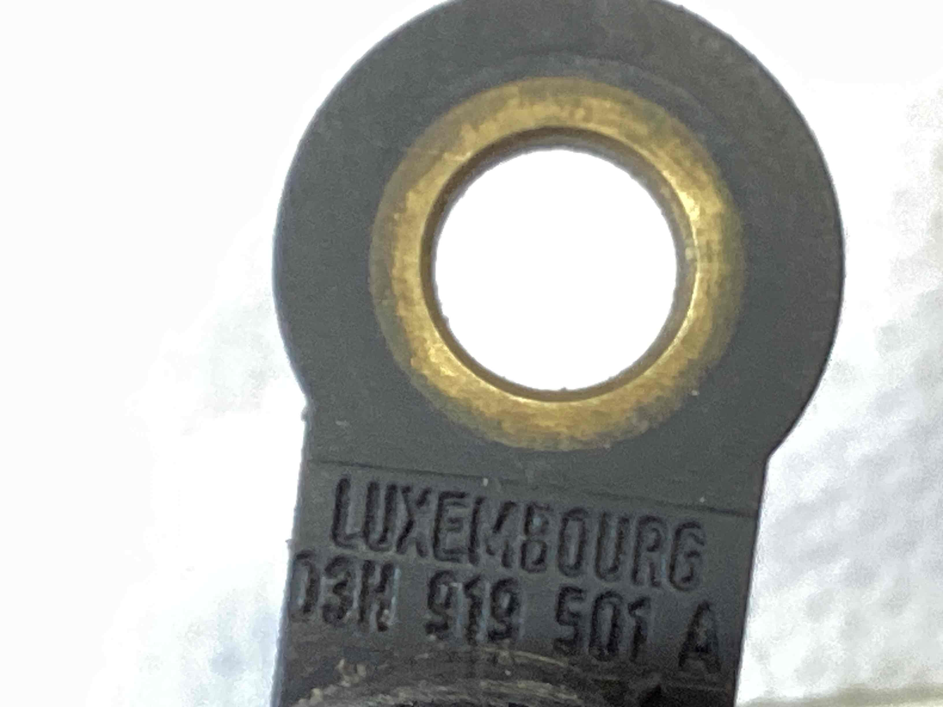 Датчик температури охолоджувальної рідини