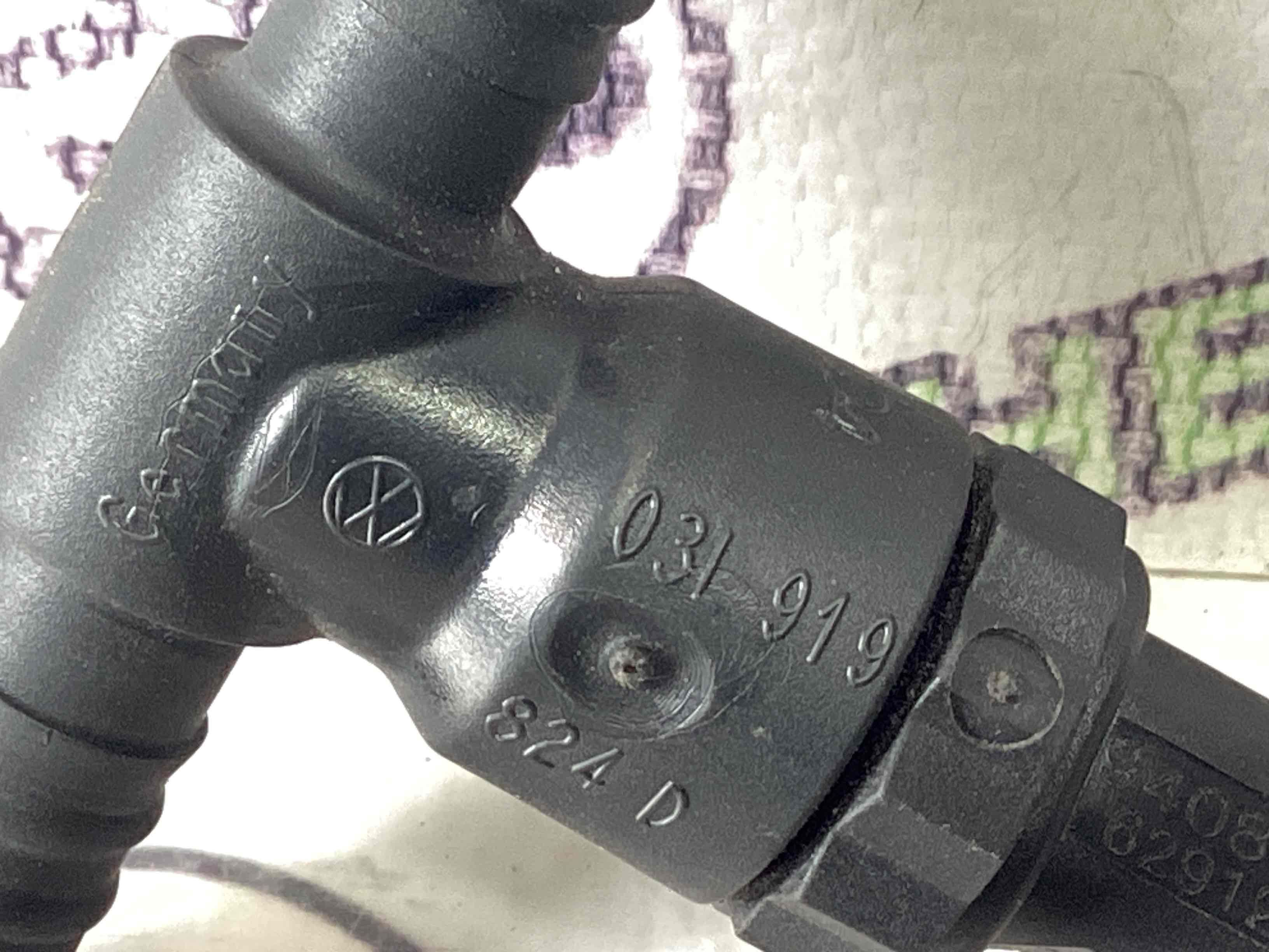 Датчик температури охолоджувальної рідини