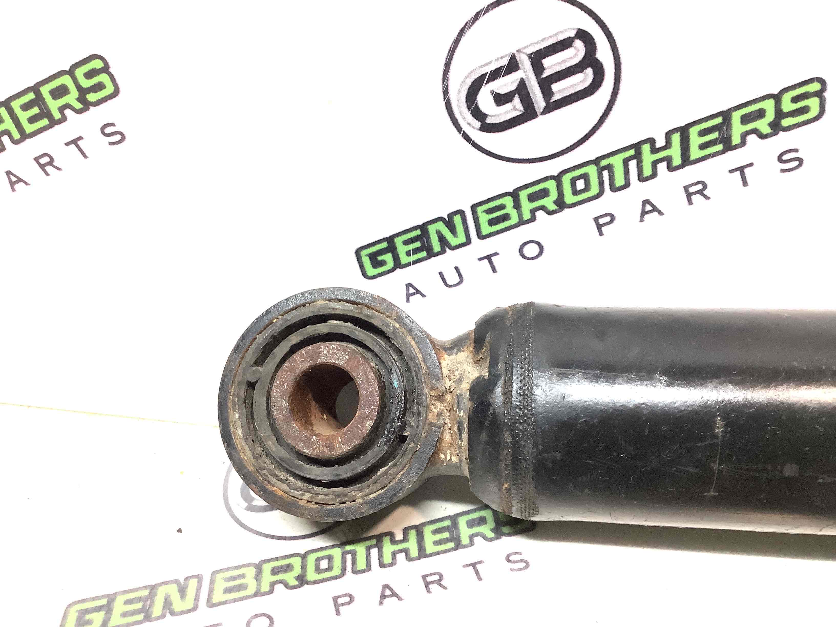 Амортизатор задній правий