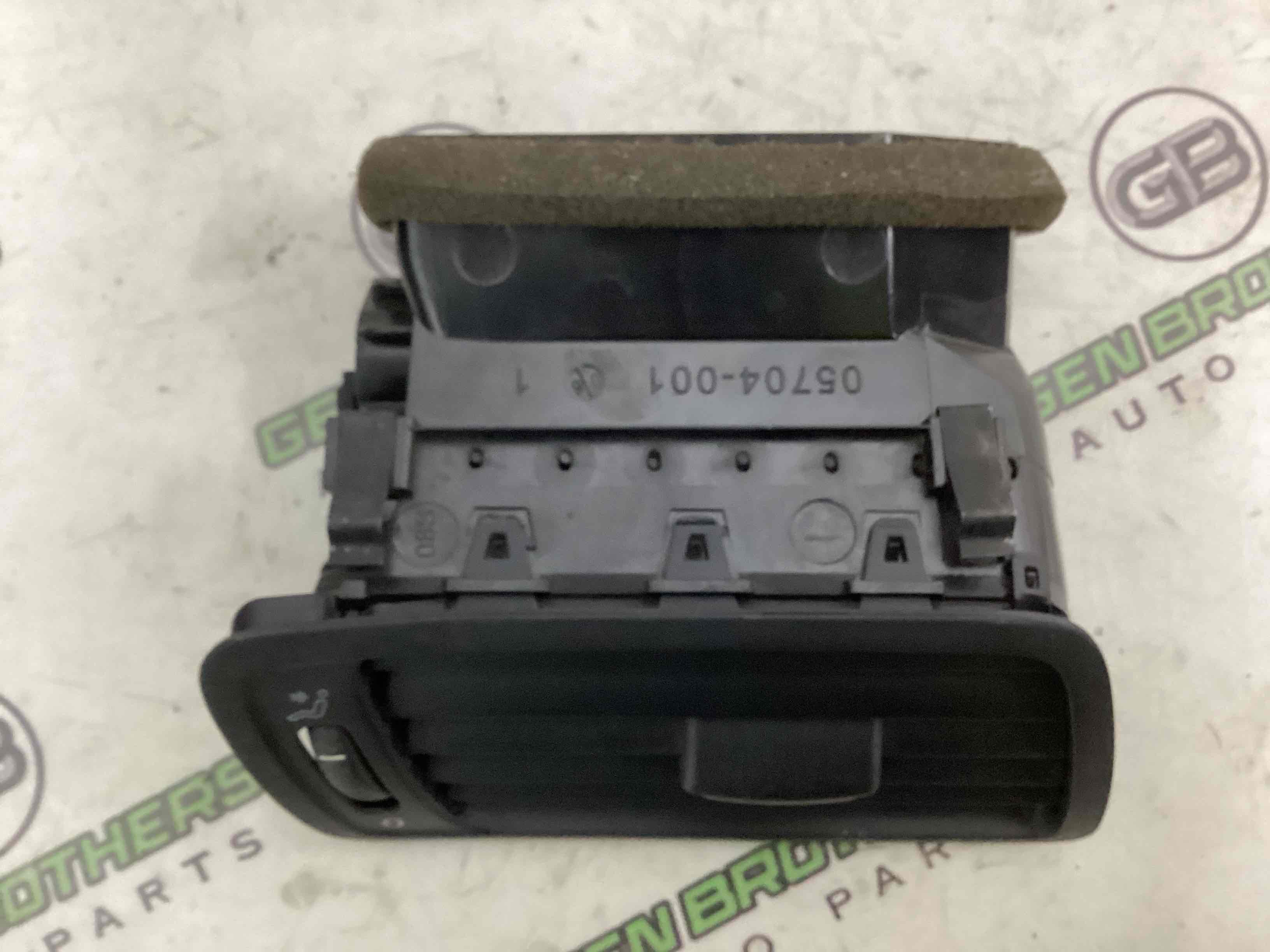 Дефлектор обдування салону