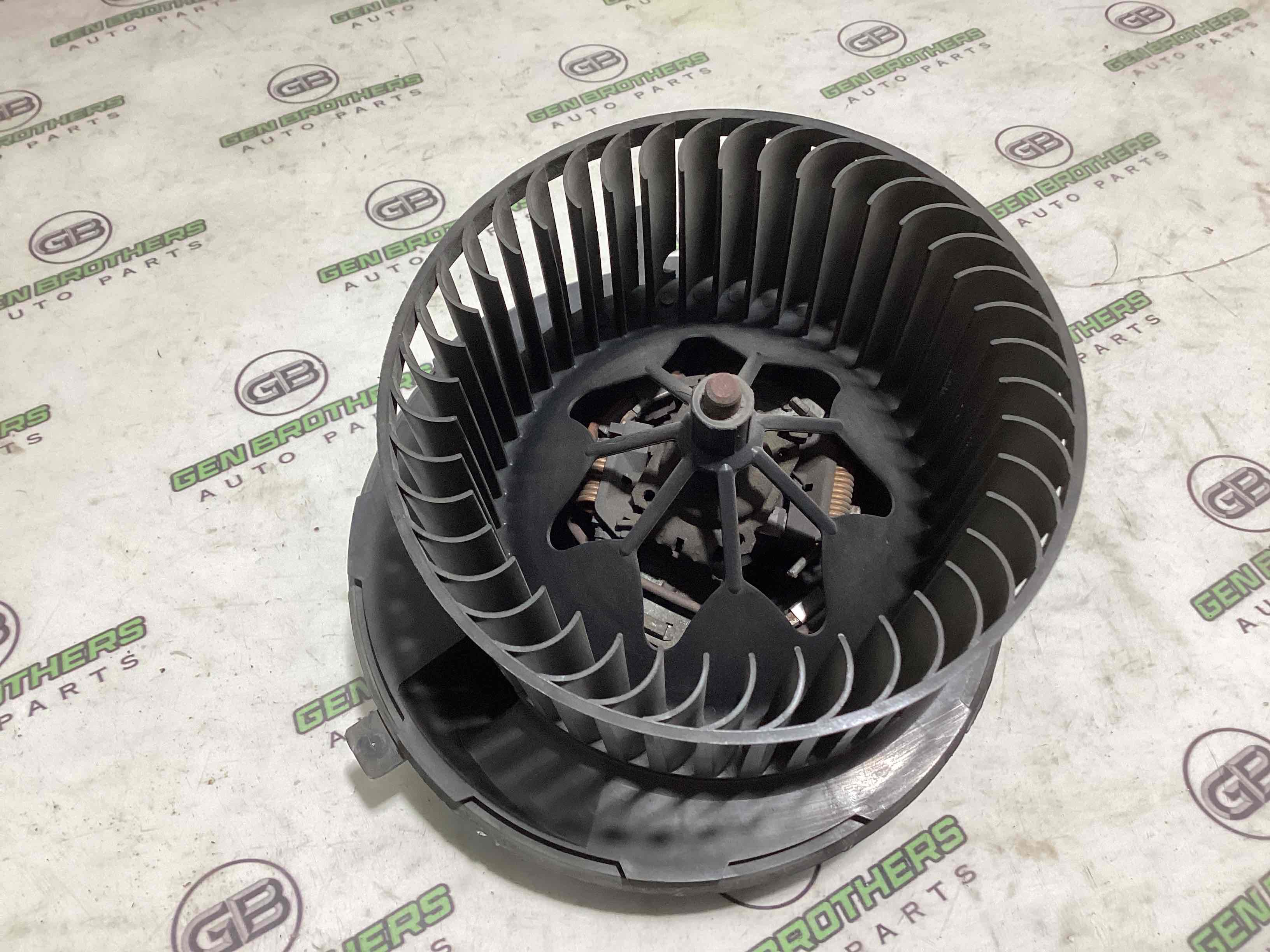 Мотор вентилятор пічки