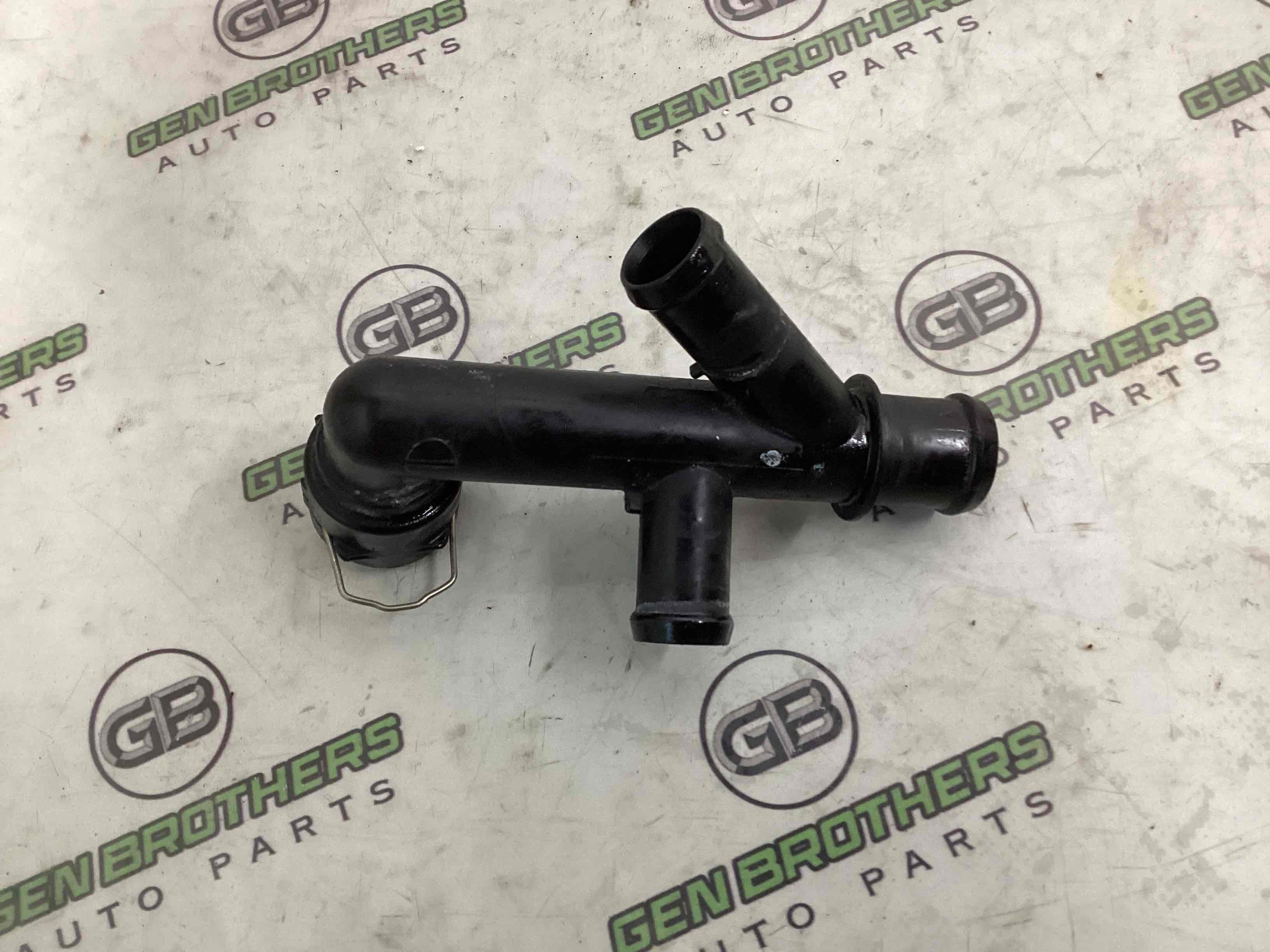 Фланець системи охолодження