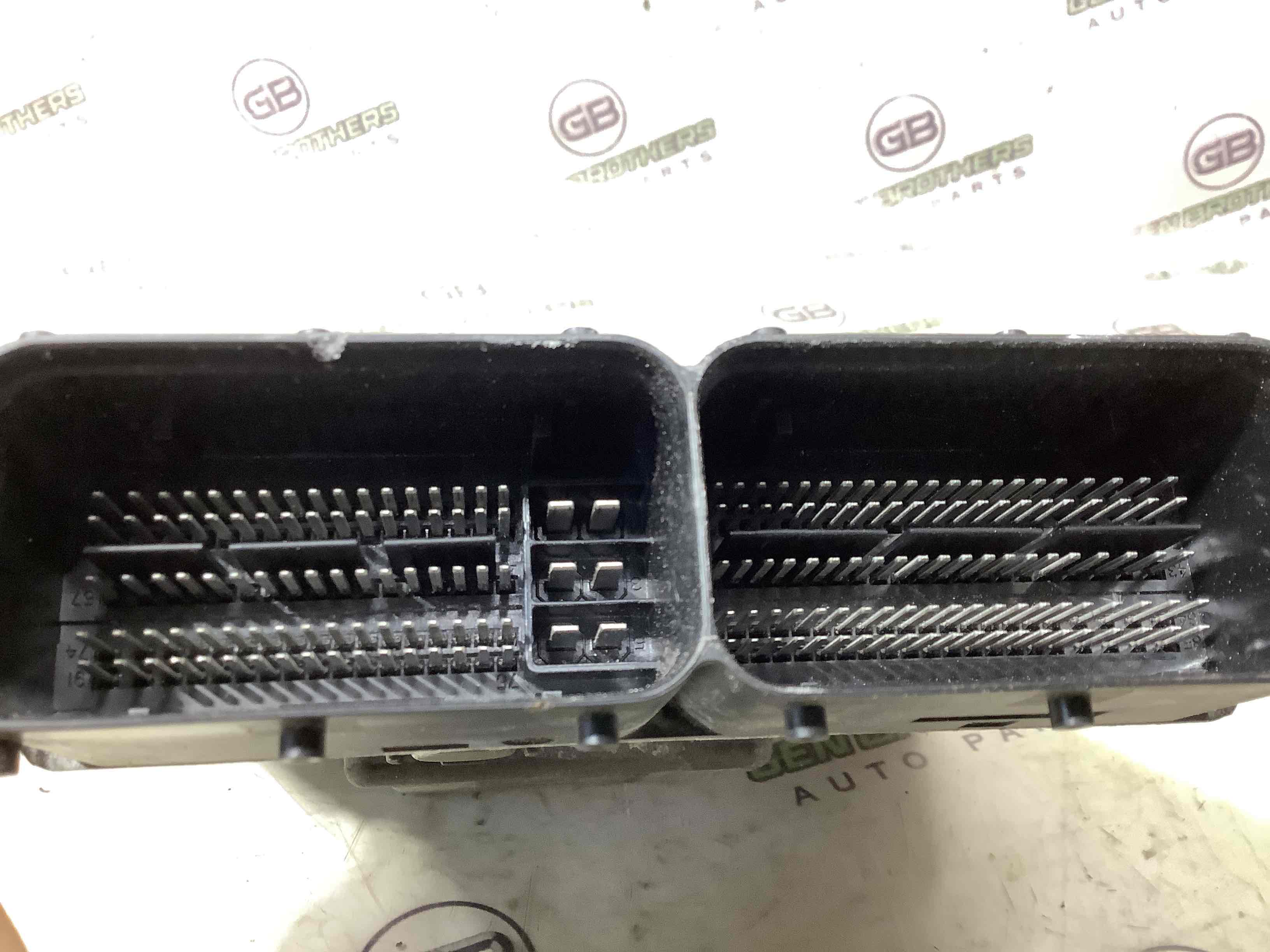 Блок ECU комп'ютер двигуна