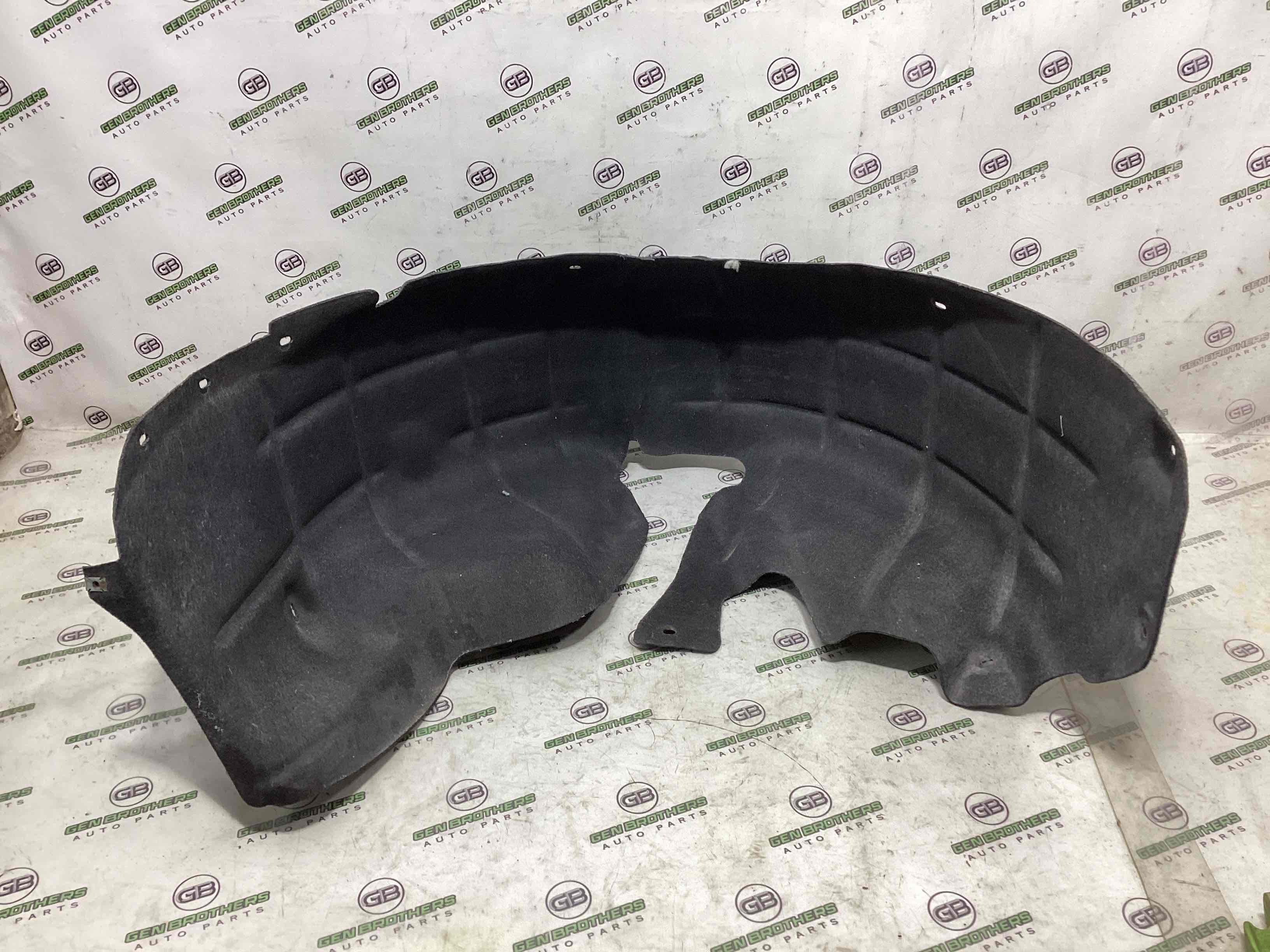 Захист арок задній правий підкрилок