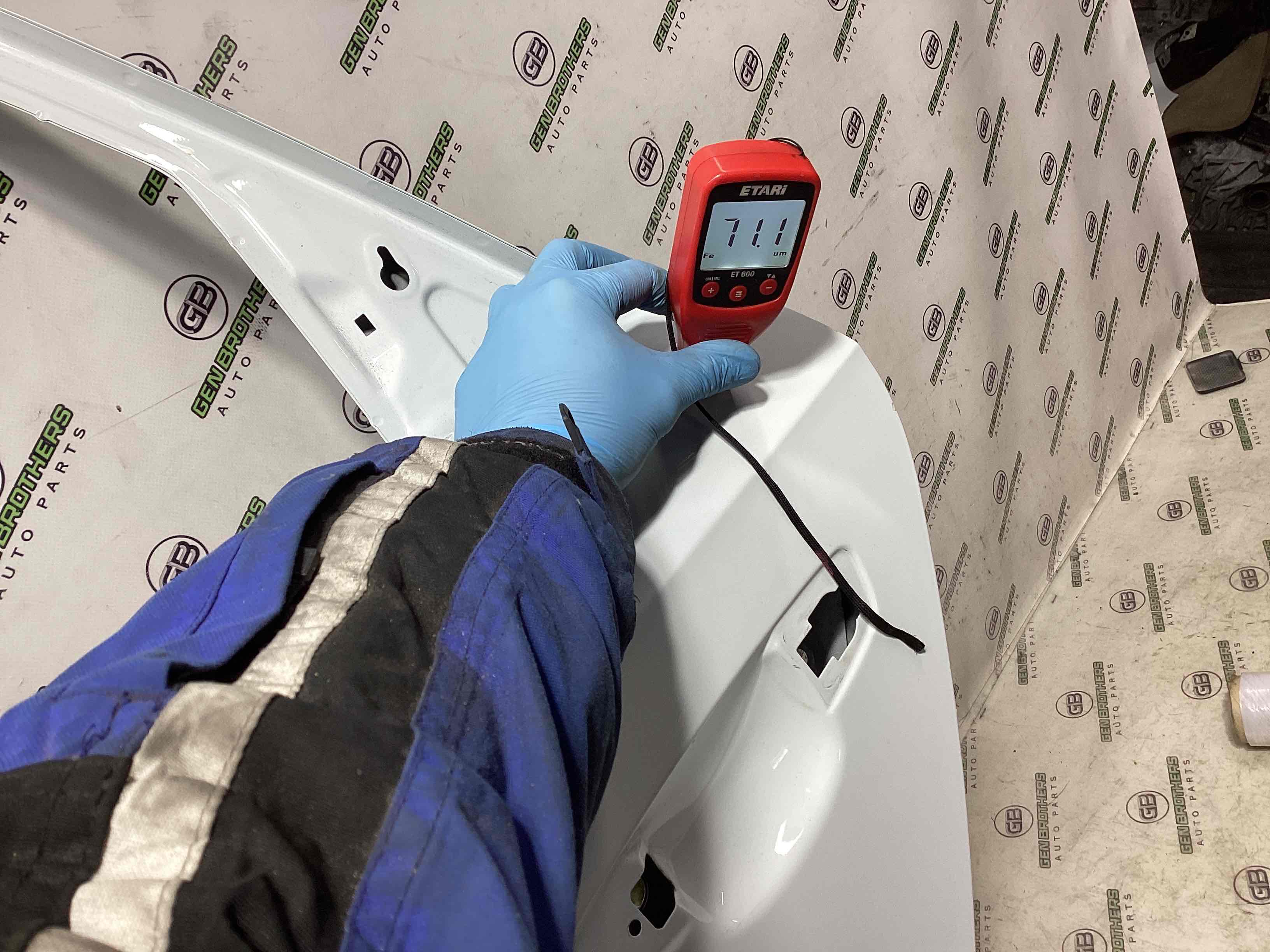 Двері задні ліві