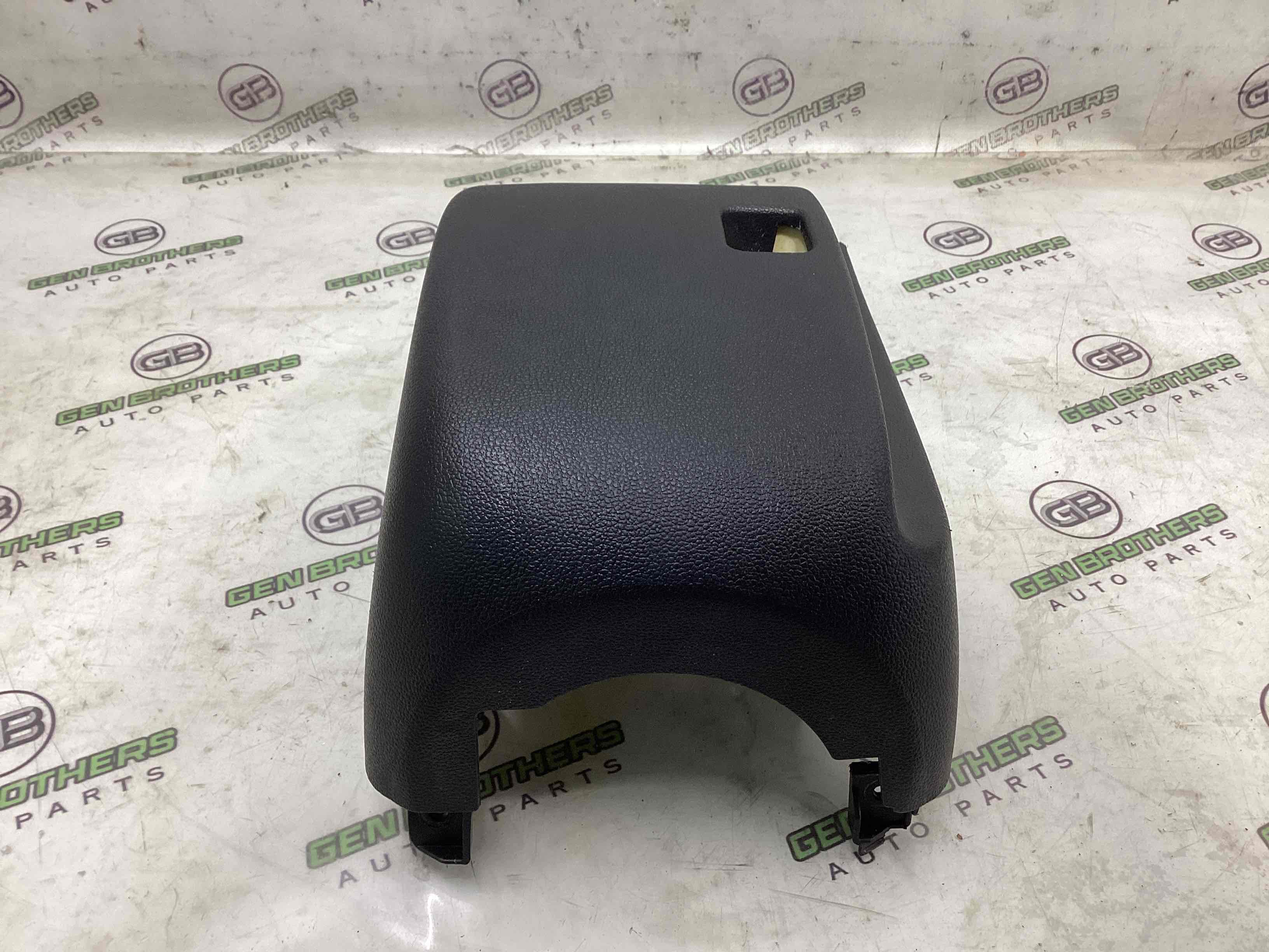 Оздоблення керма та кермової колонки