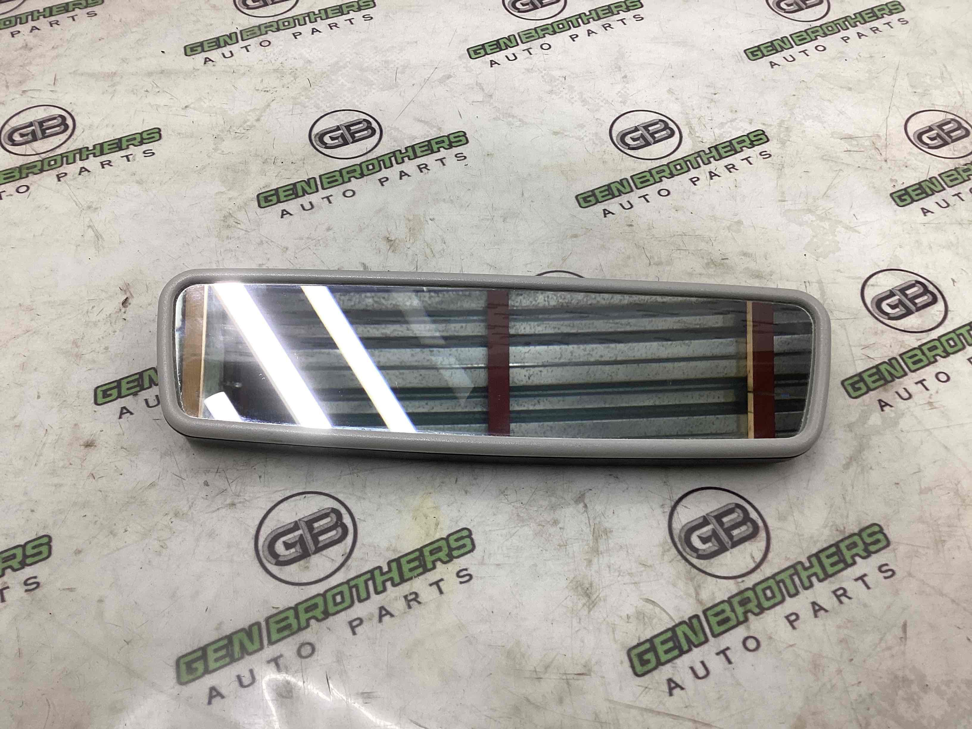 Дзеркало салону, корпус, кріплення, накладка