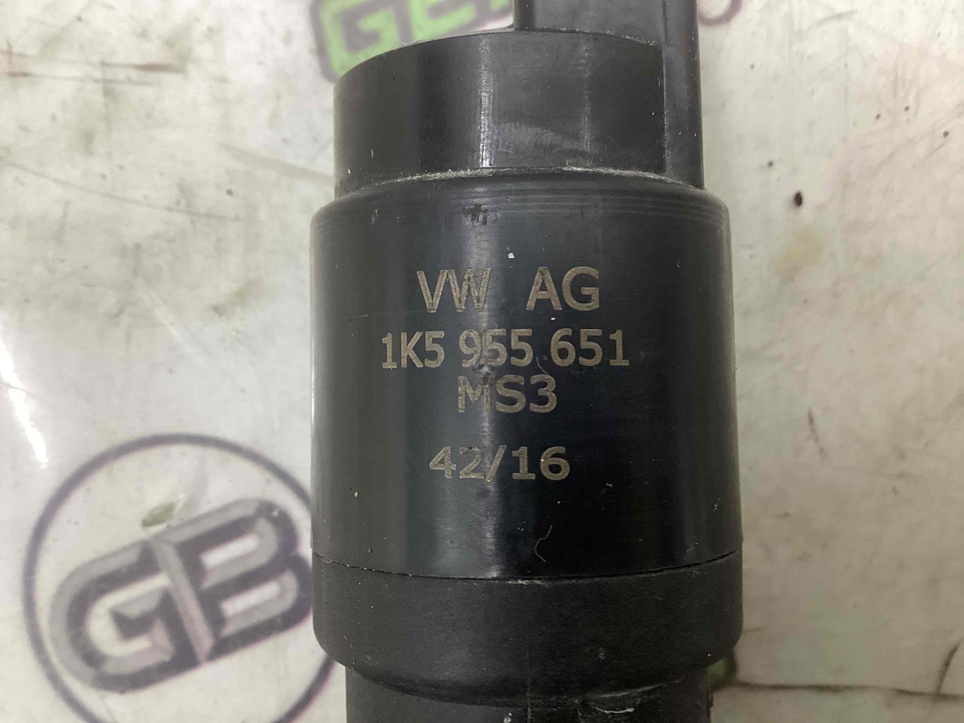 Форсунка омивача, насос омивача, шланг омивача