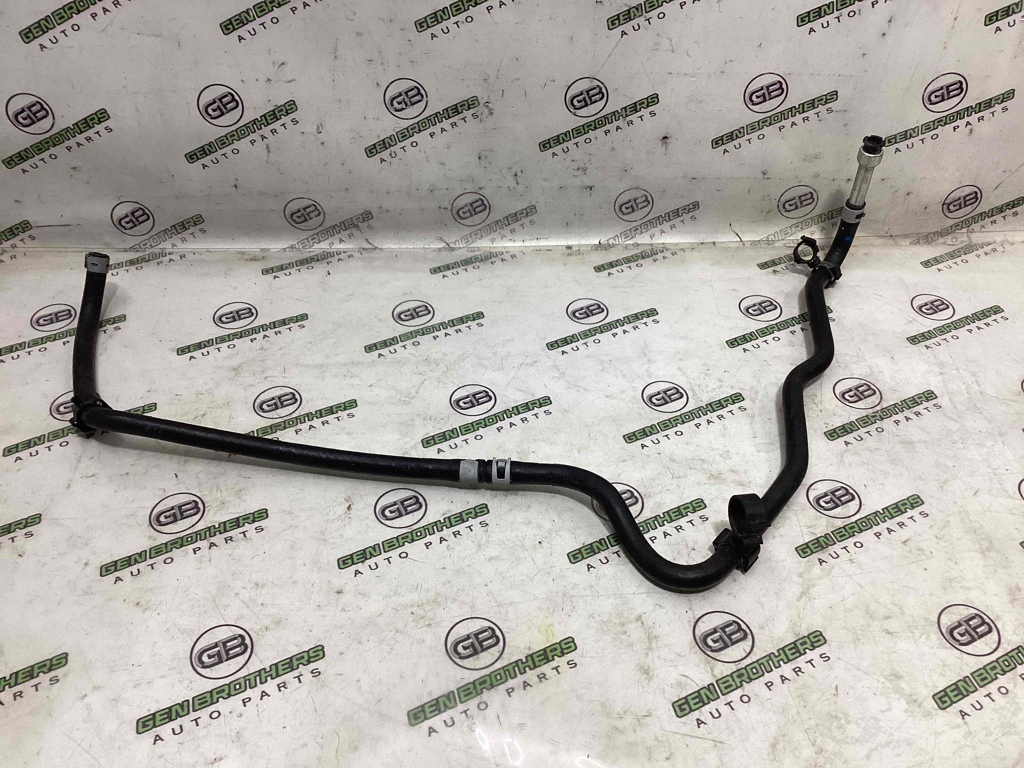 Трубка паливна