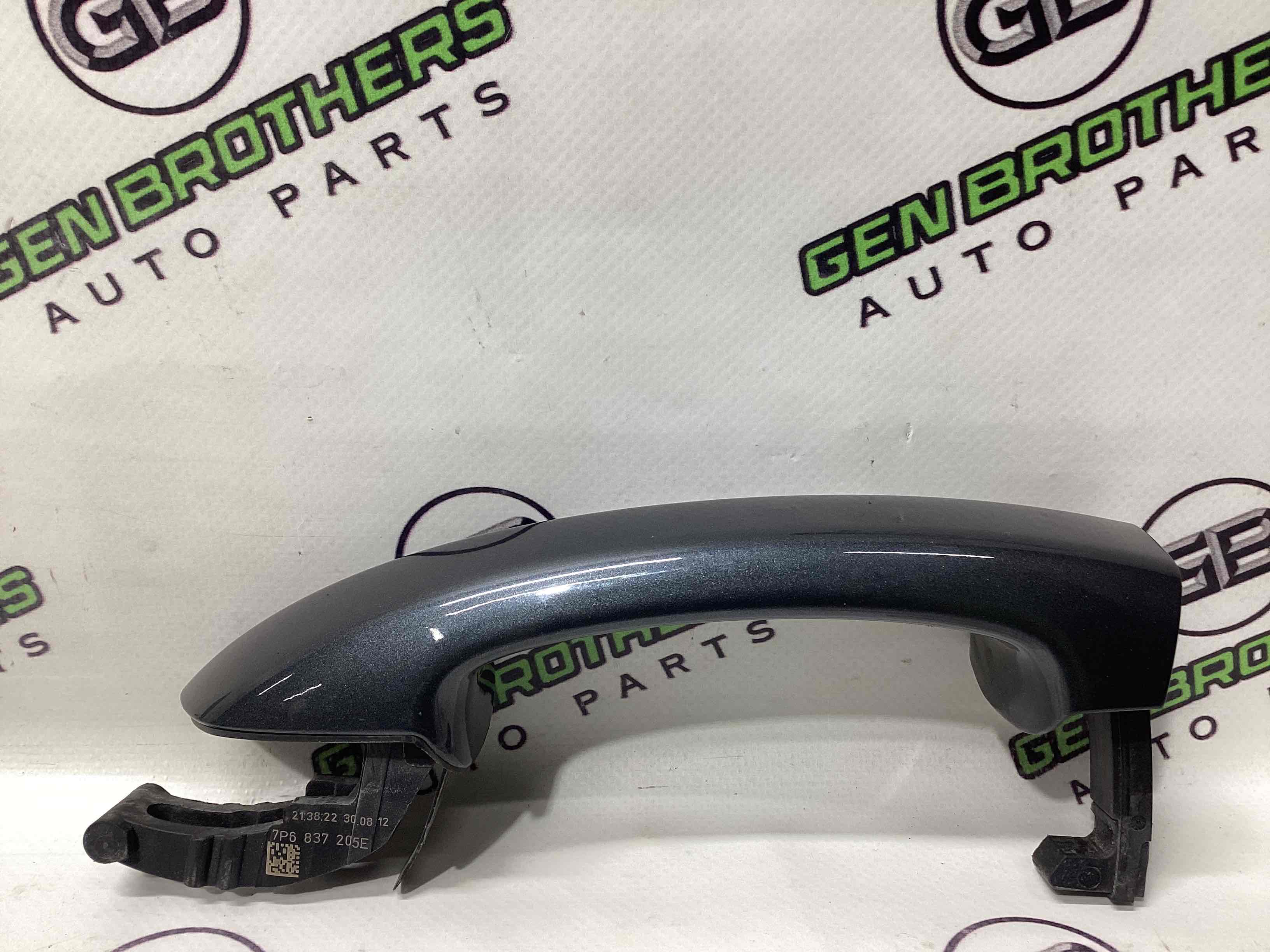 Ручка двері зовнішня