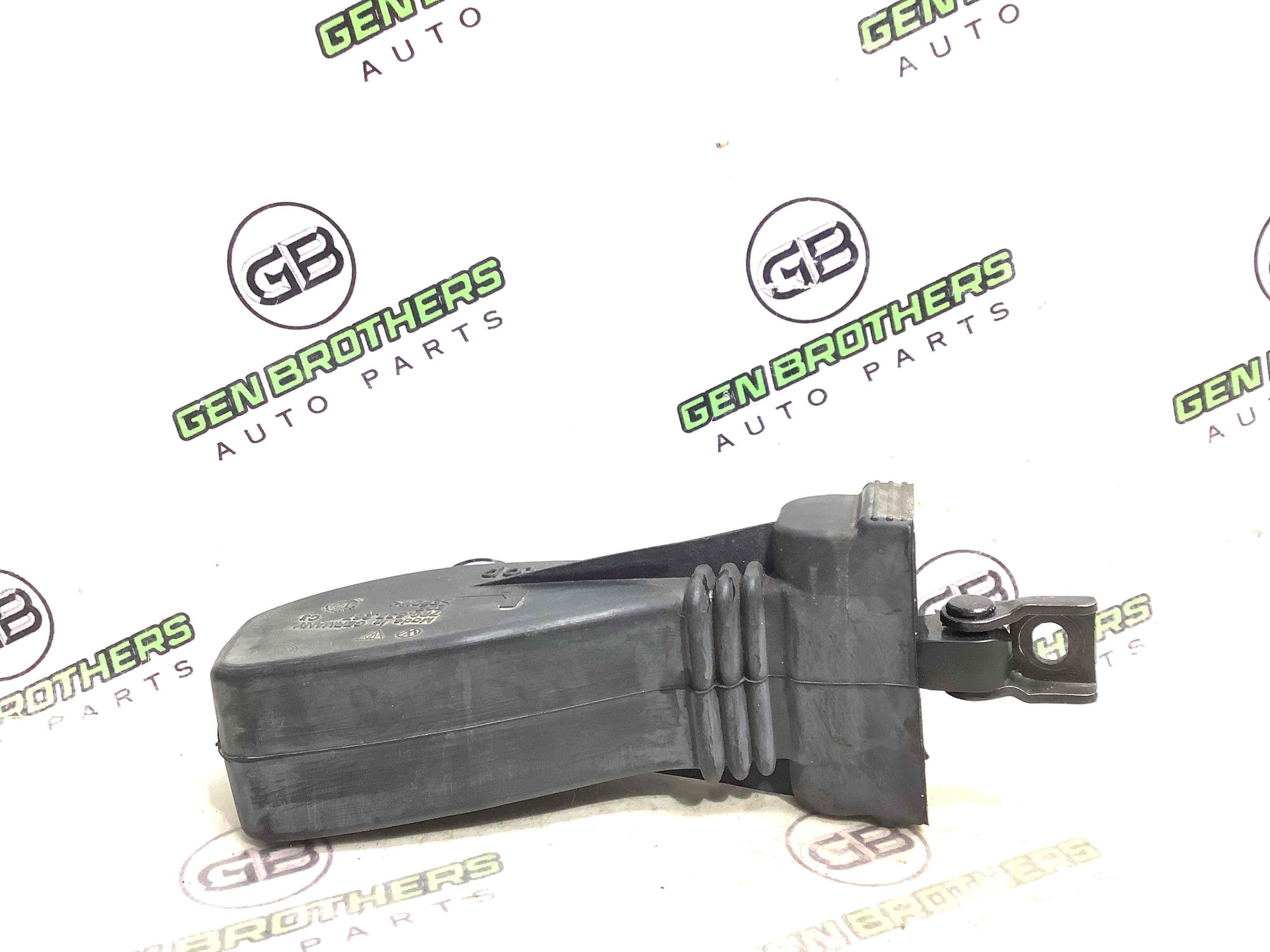 Обмежувач відчинення дверей