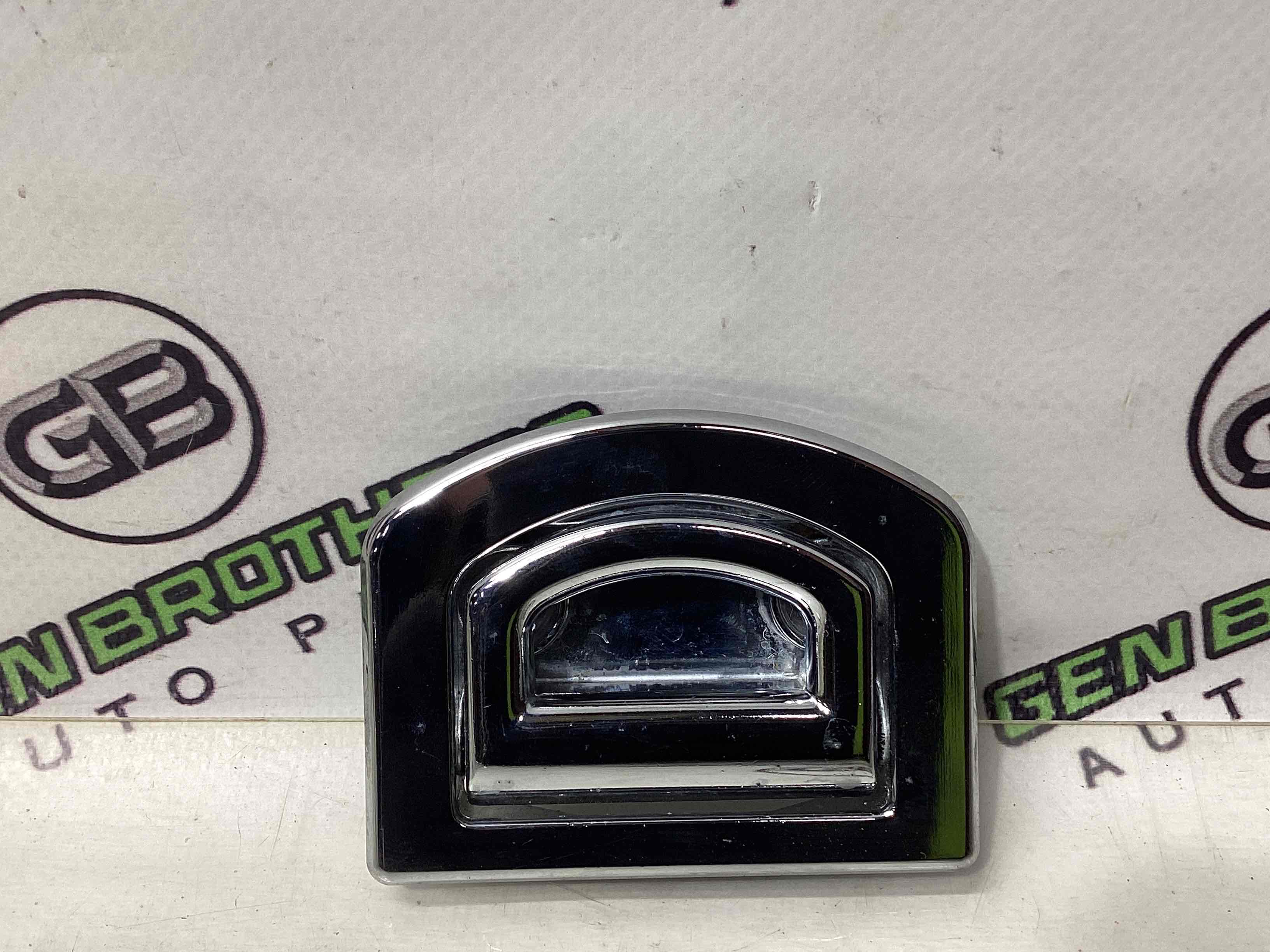 Кріплення, кронштейн