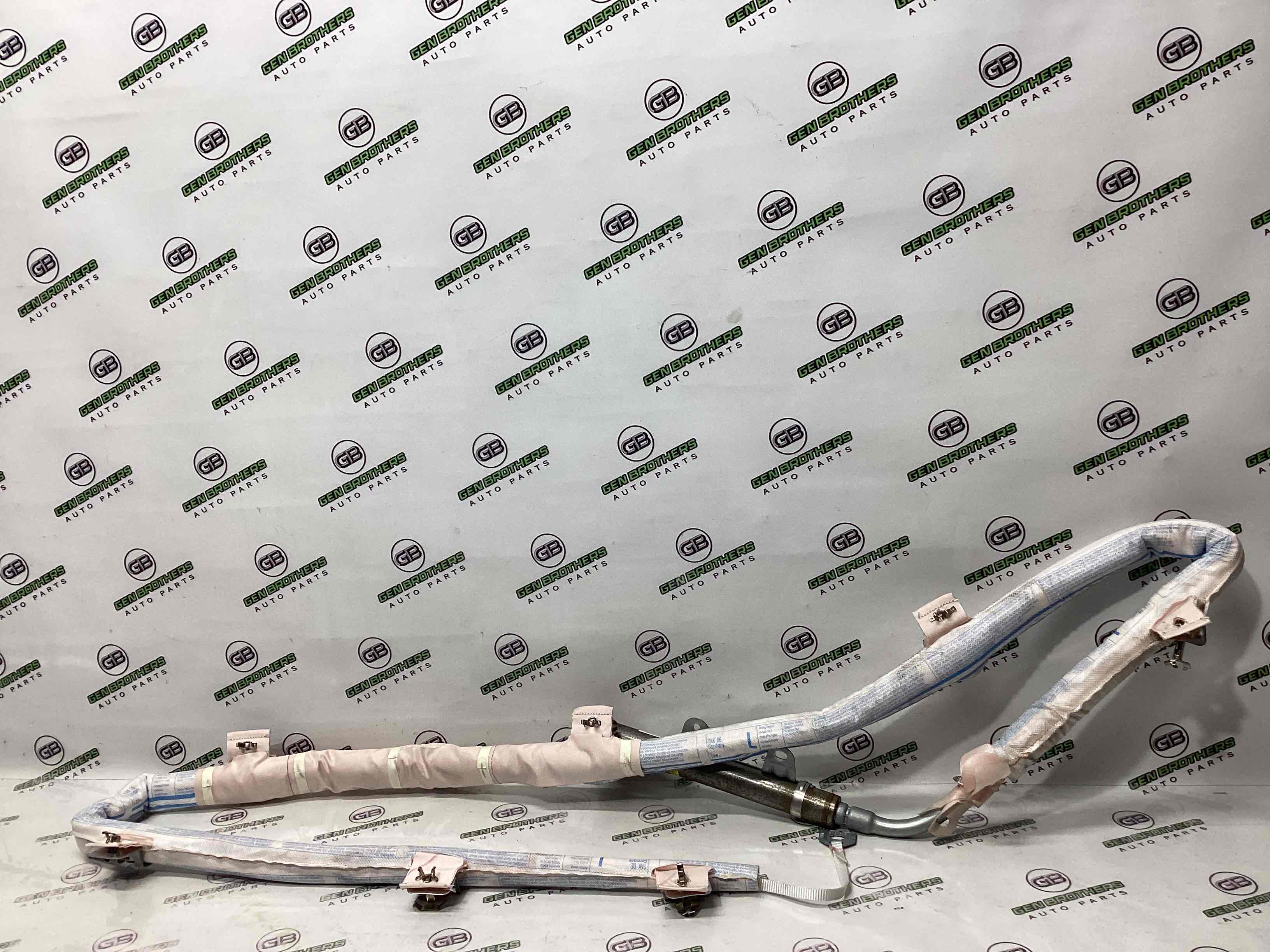 Подушка безпеки збоку шторка