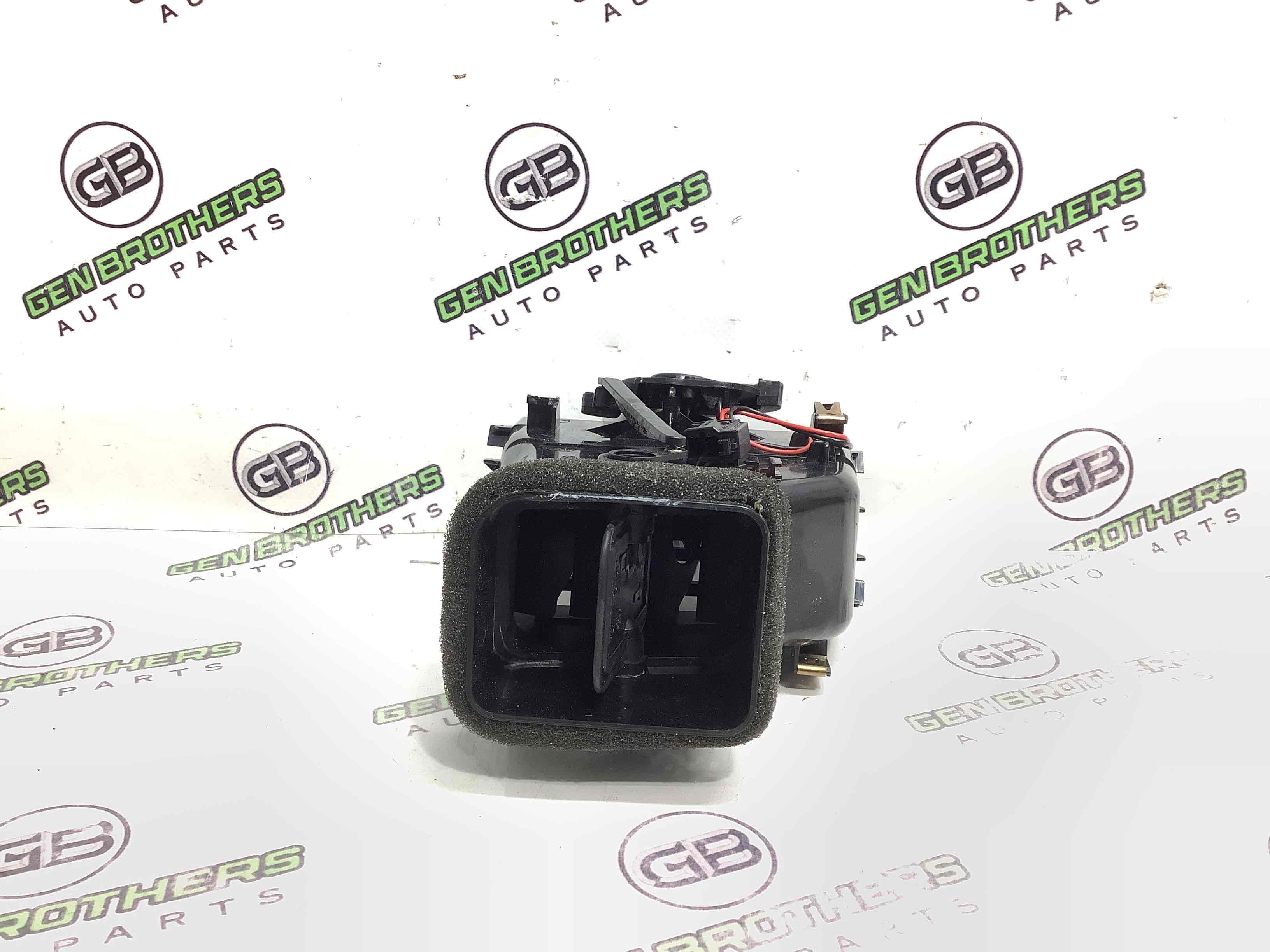 Дефлектор обдування салону