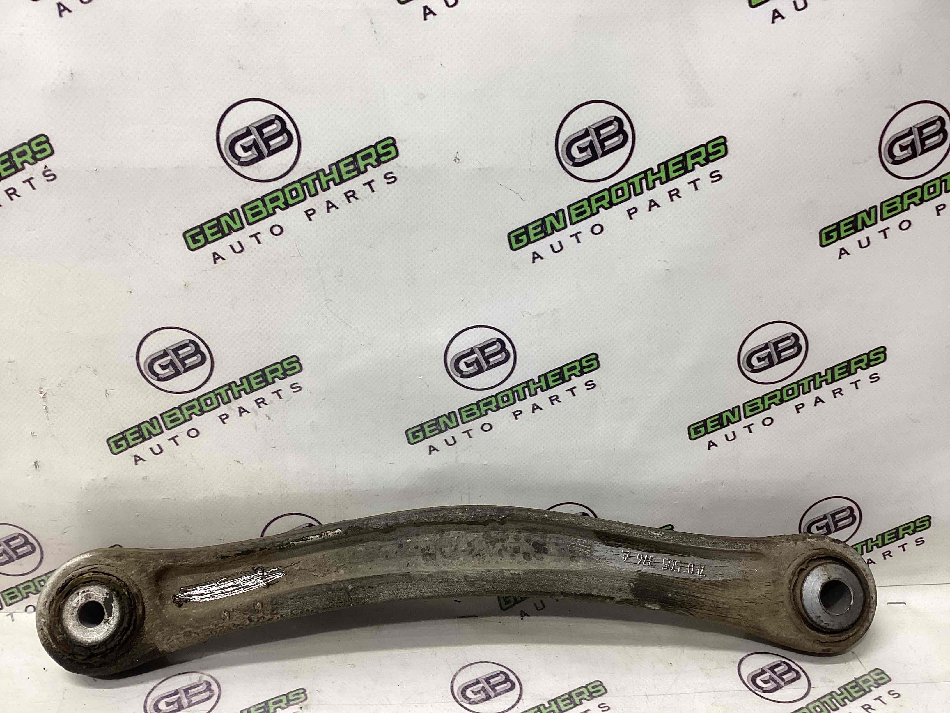 Важіль задній правий