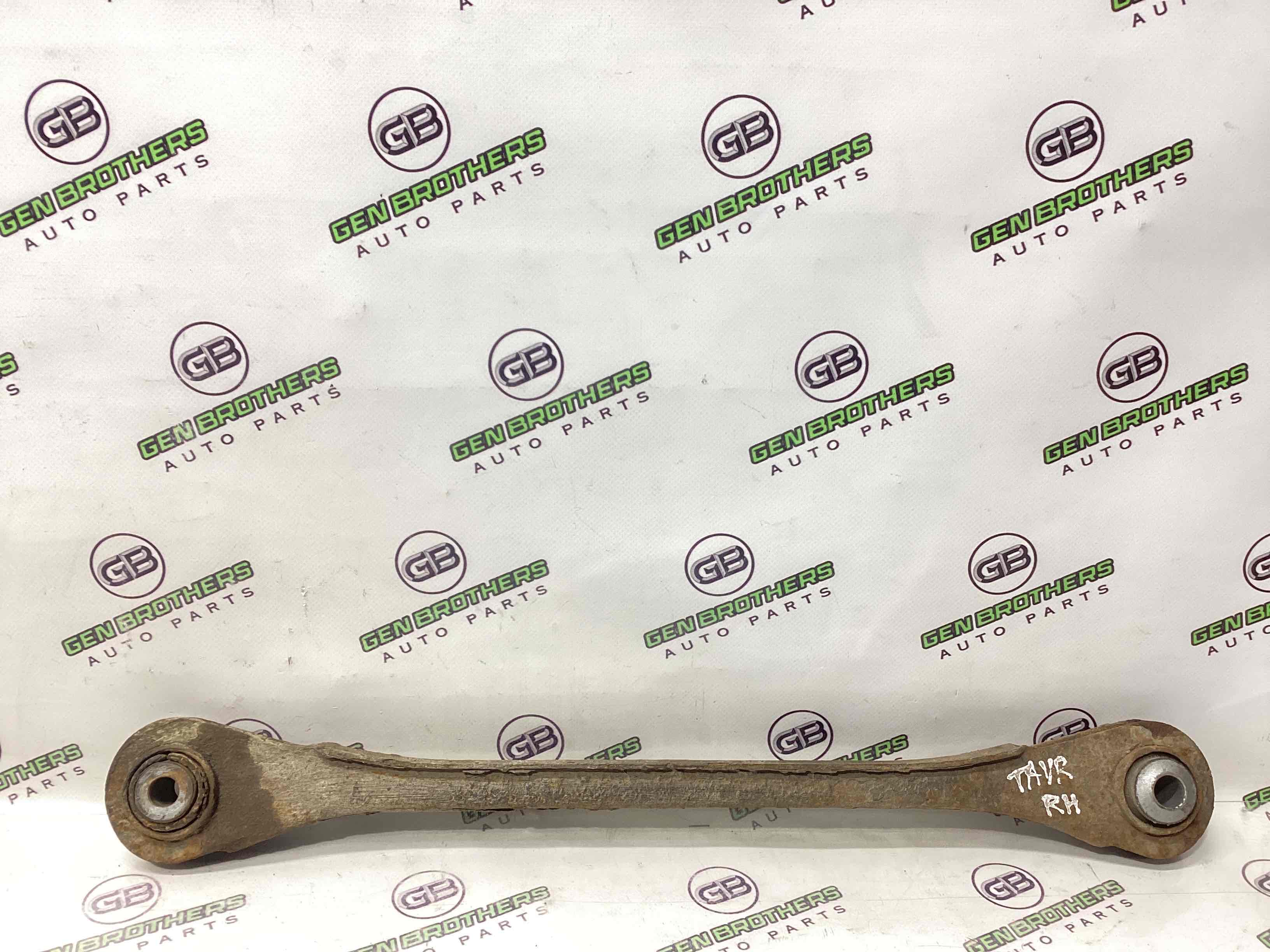 Важіль задній правий