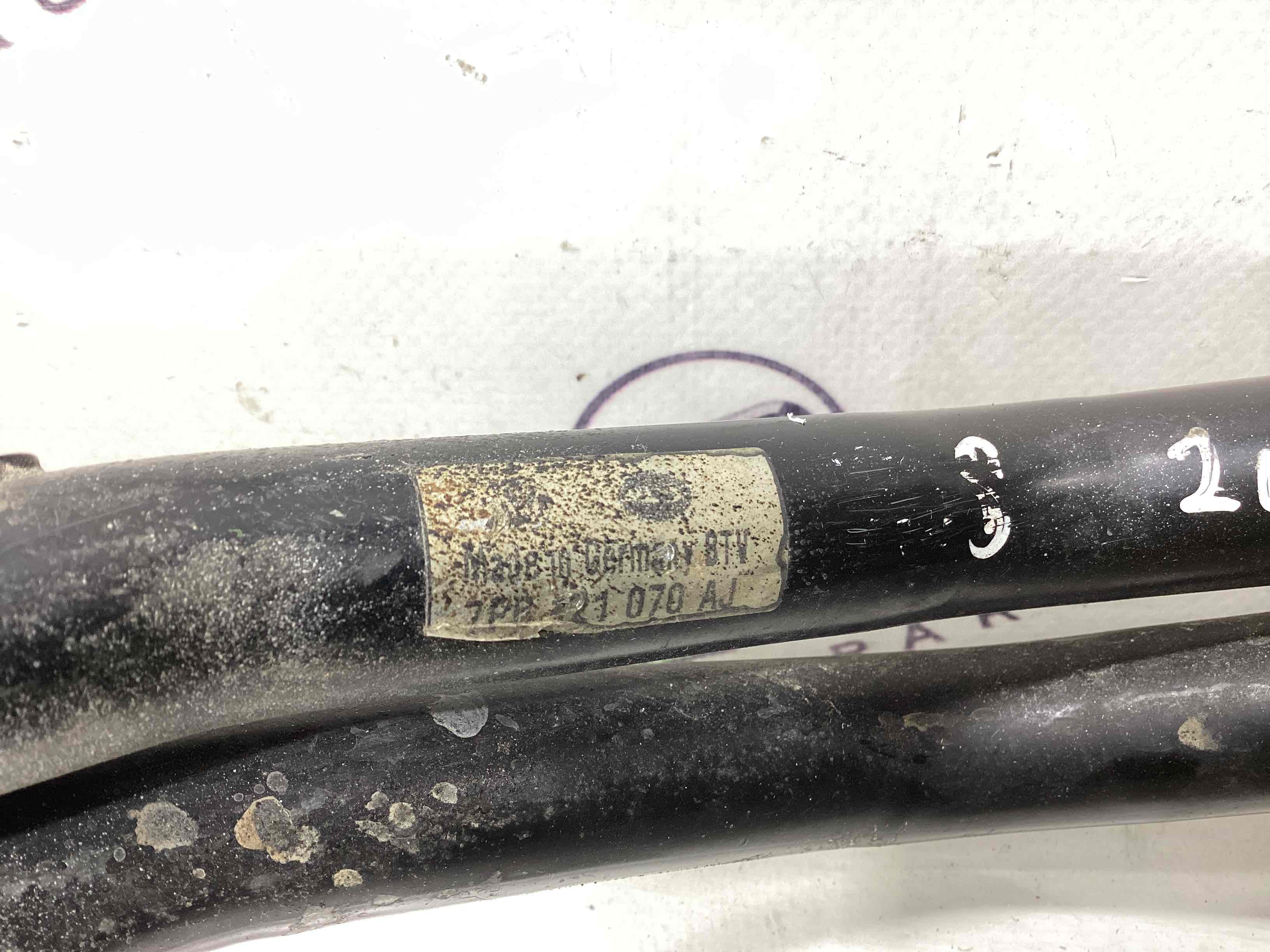 Патрубок трубопровід, шланг