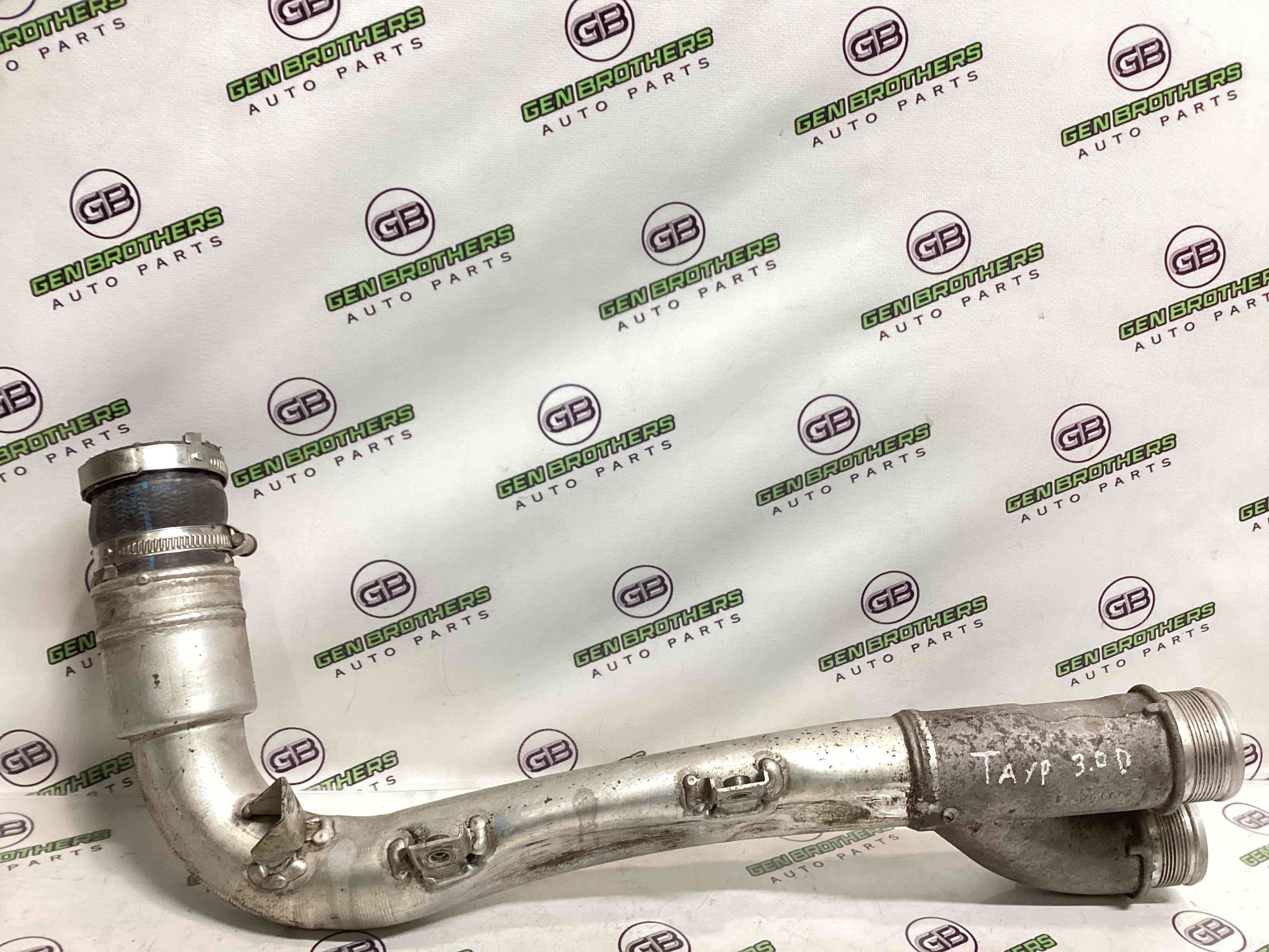 Патрубок інтеркулера