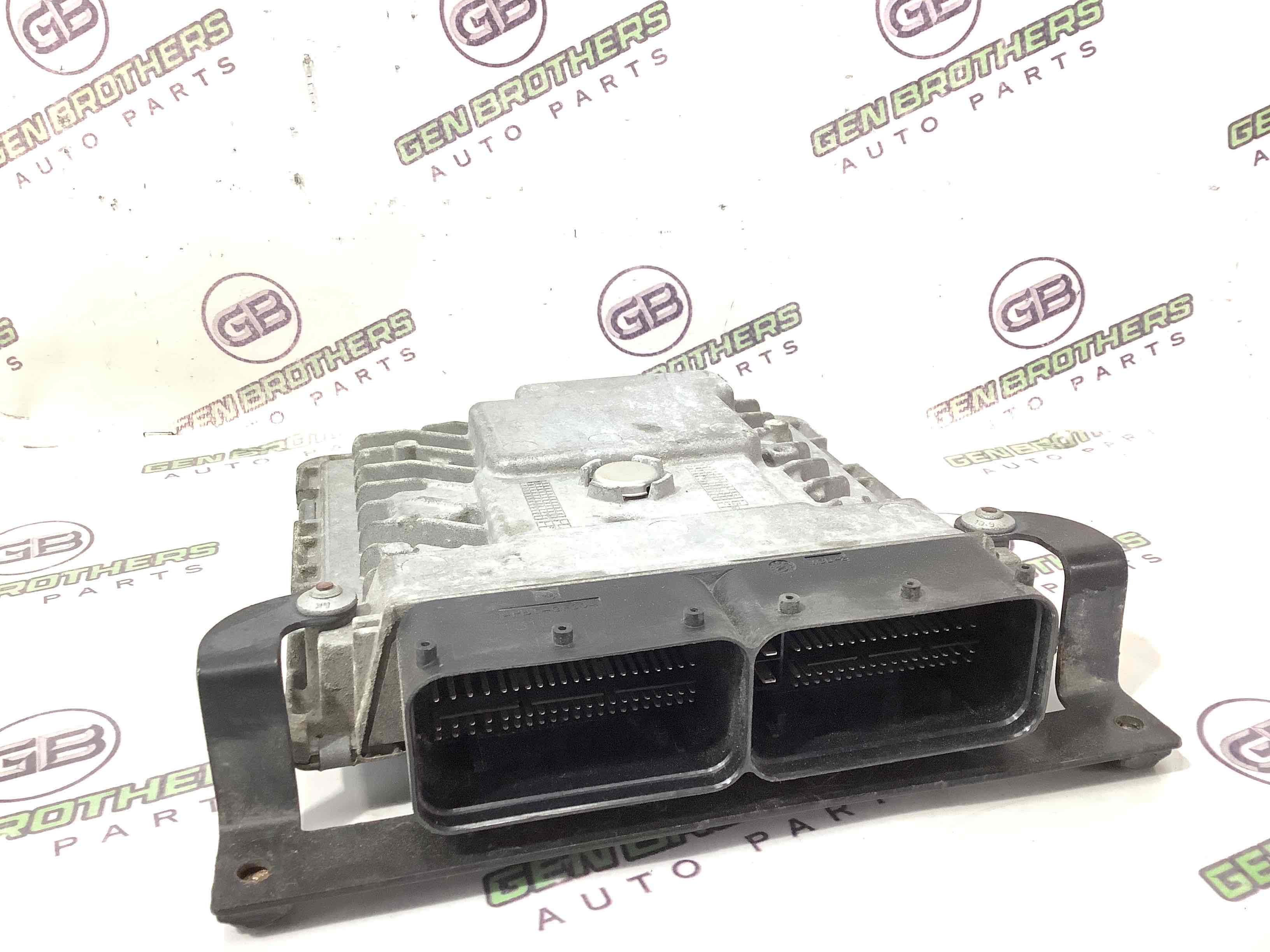 Блок ECU комп'ютер двигуна