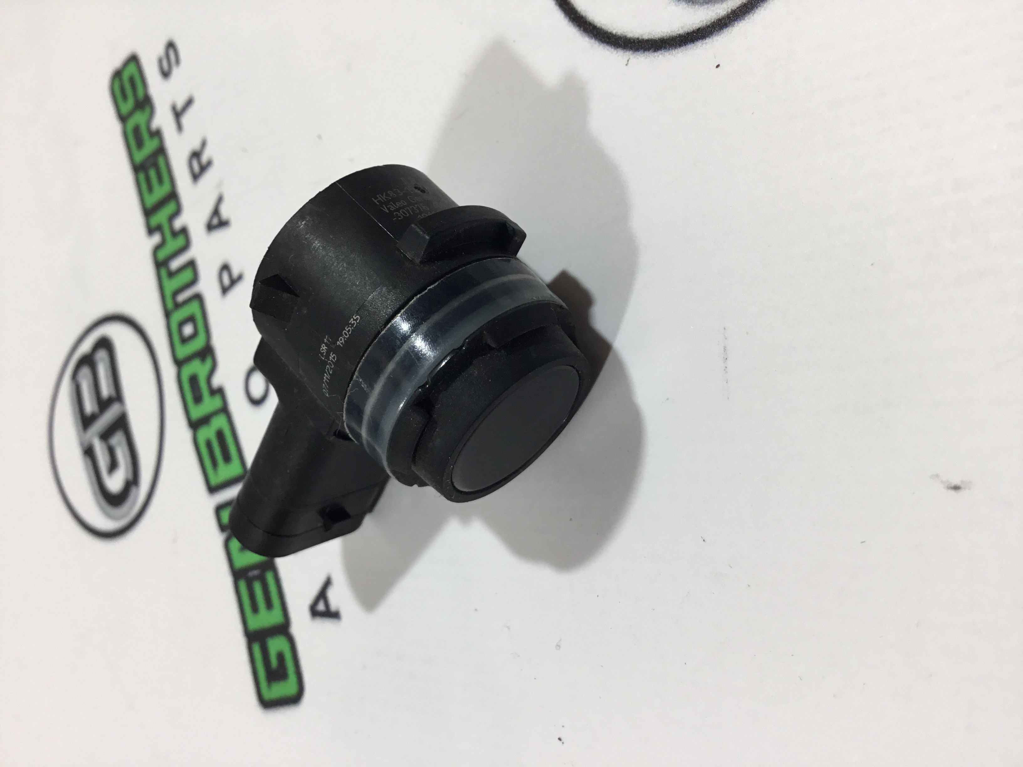 Парктронік, кріплення, корпус