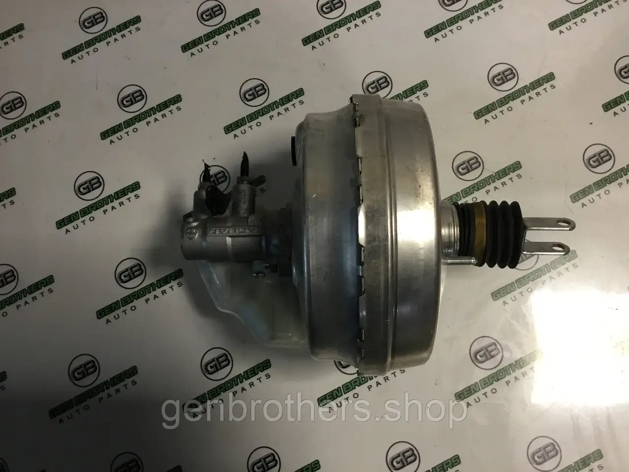 Вакуумний підсилювач гальм