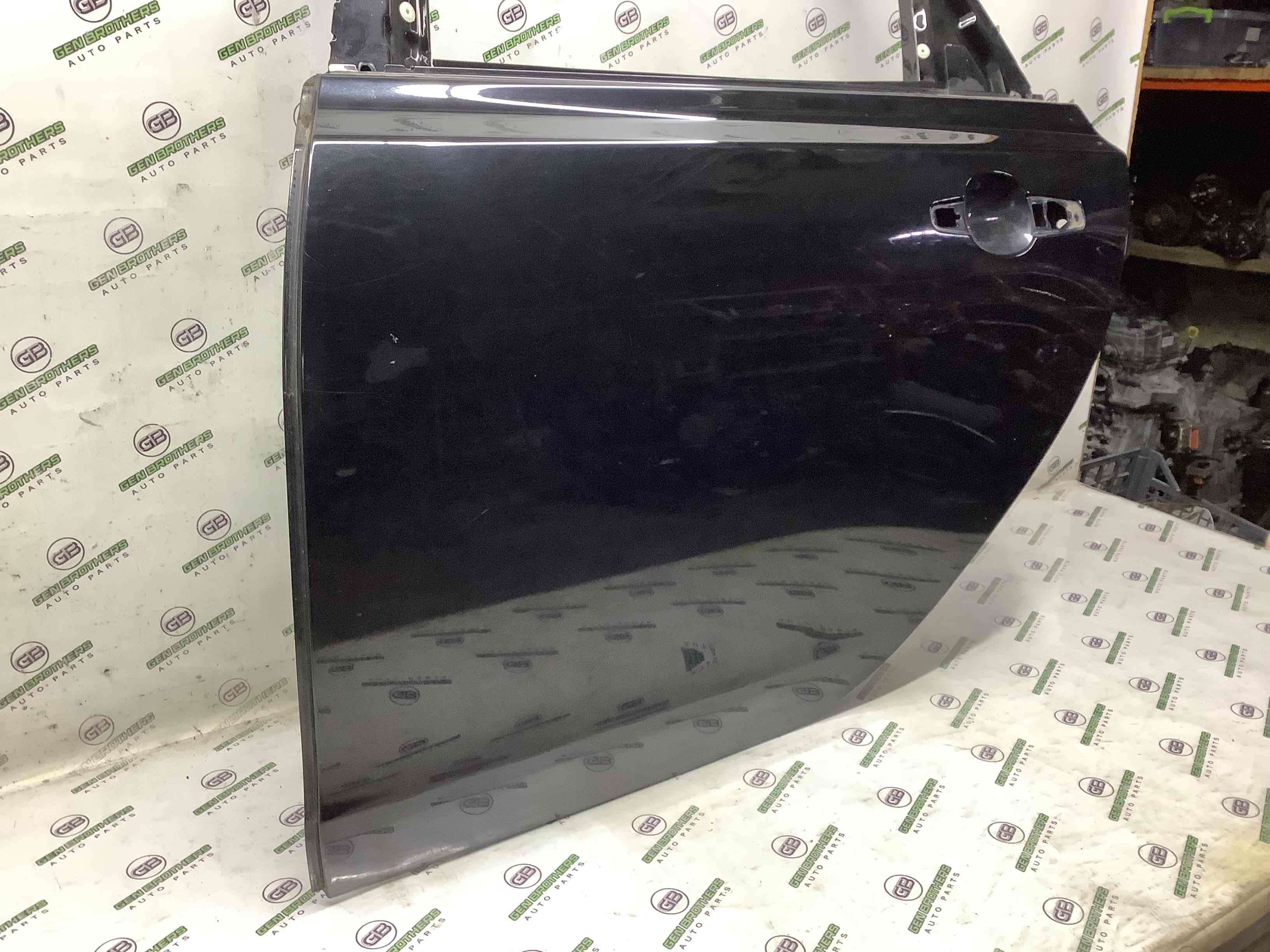 Двері задні ліві