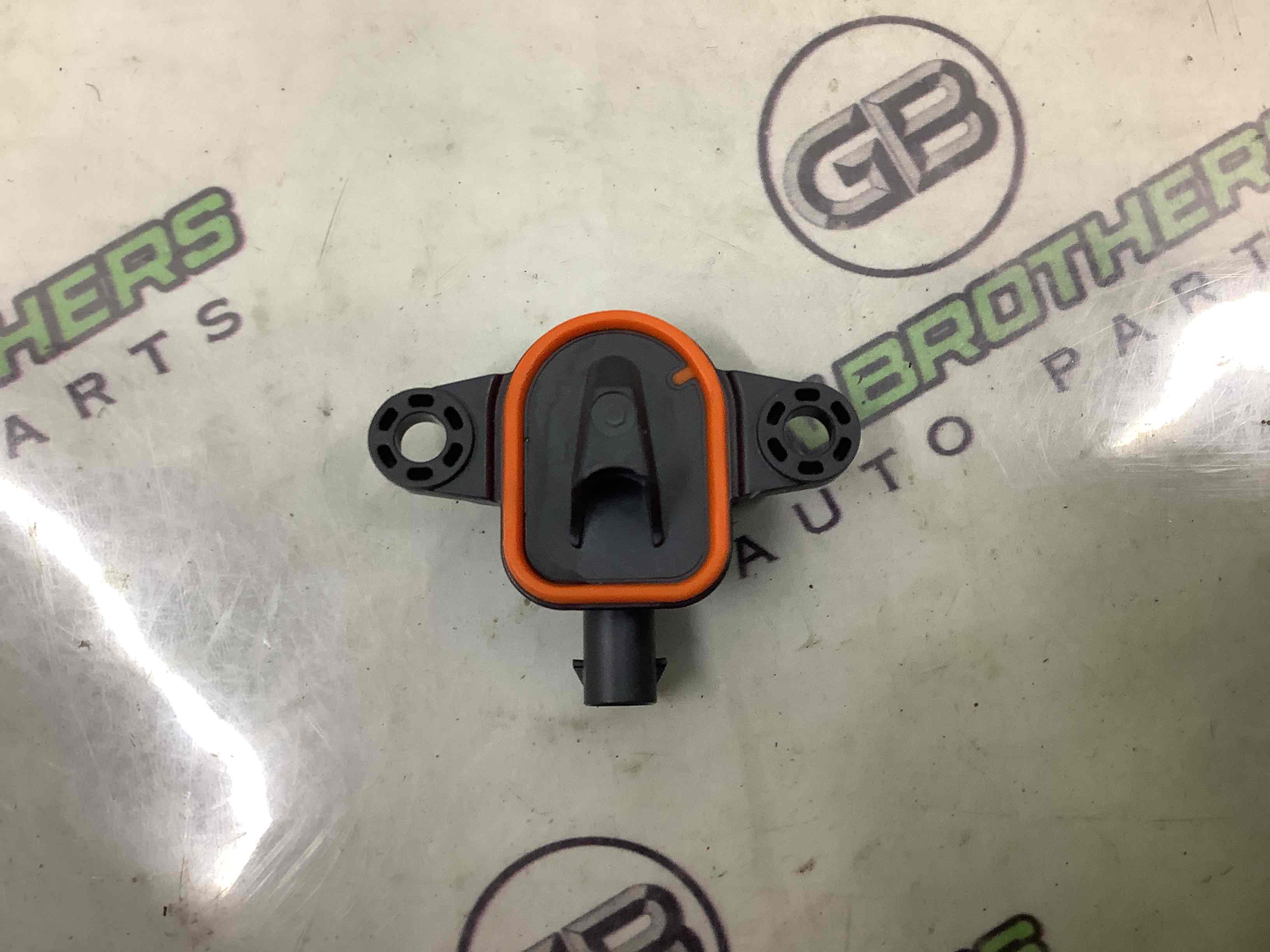 Датчик удару Airbag бічний