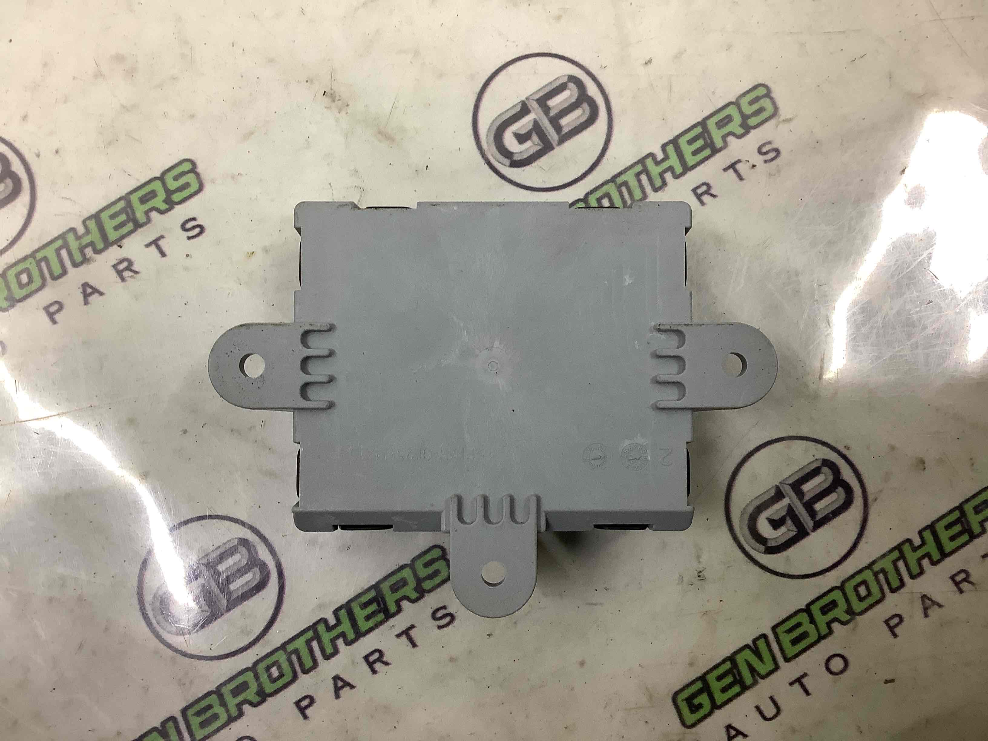 Блок керування дверима