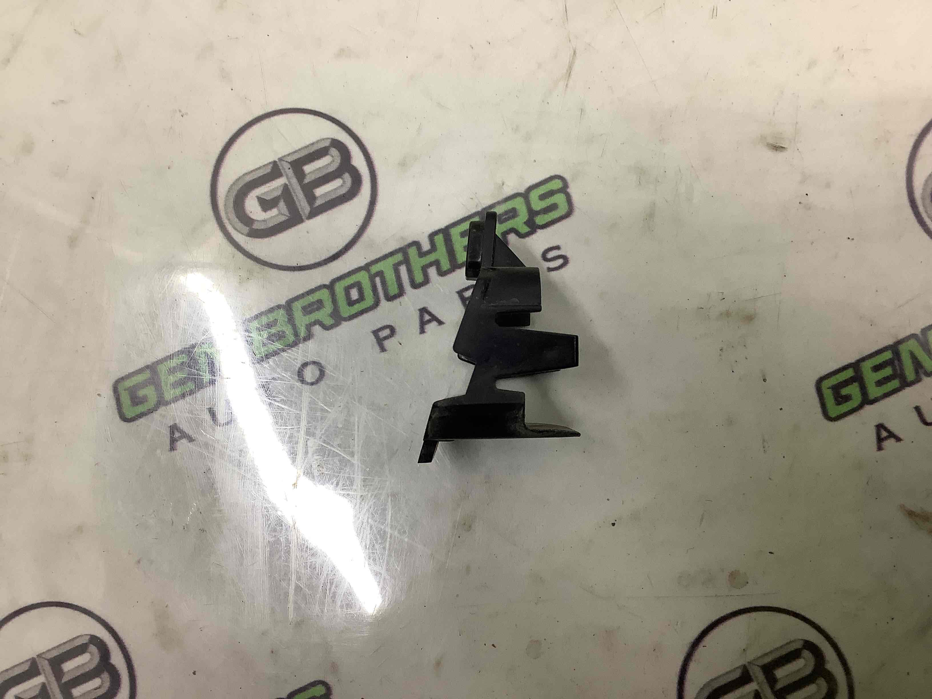 Камера, кріплення камери, корпус