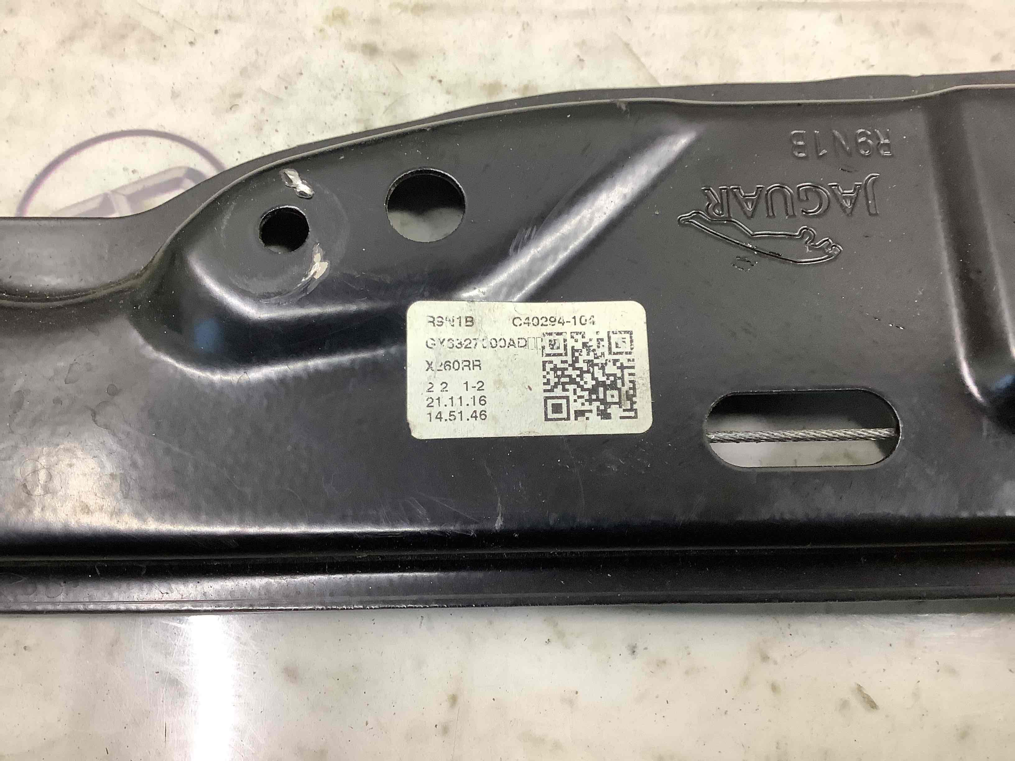 Склопідйомник задній правий