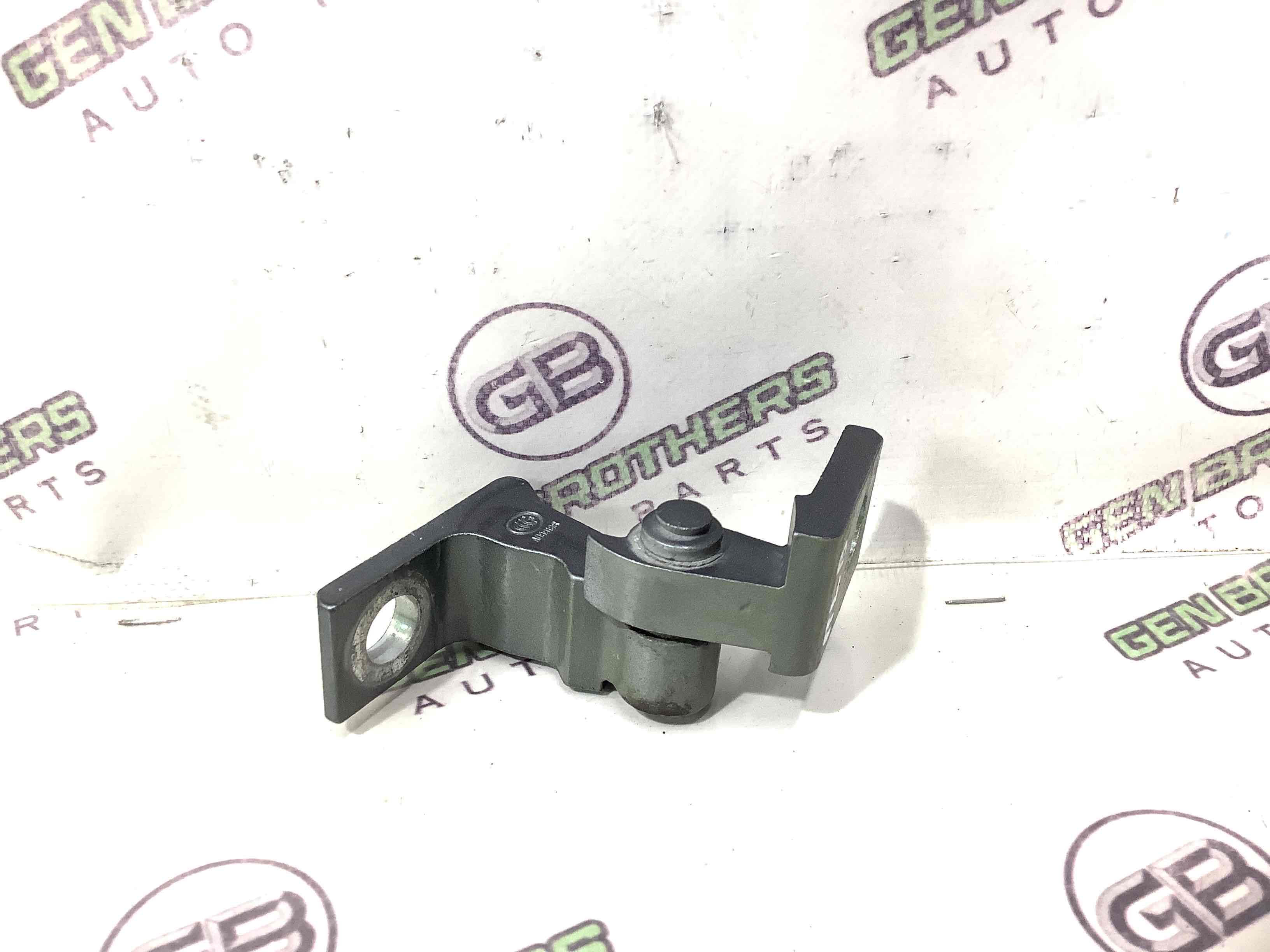 Петля двері, замок двері