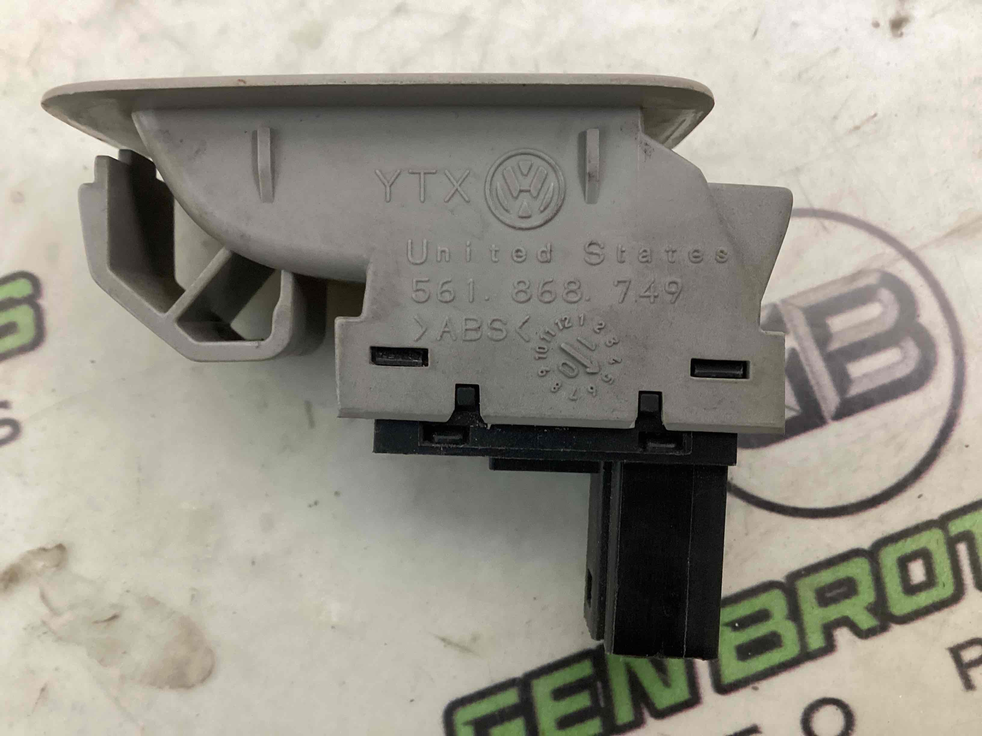 Кнопки керування склопідйомниками