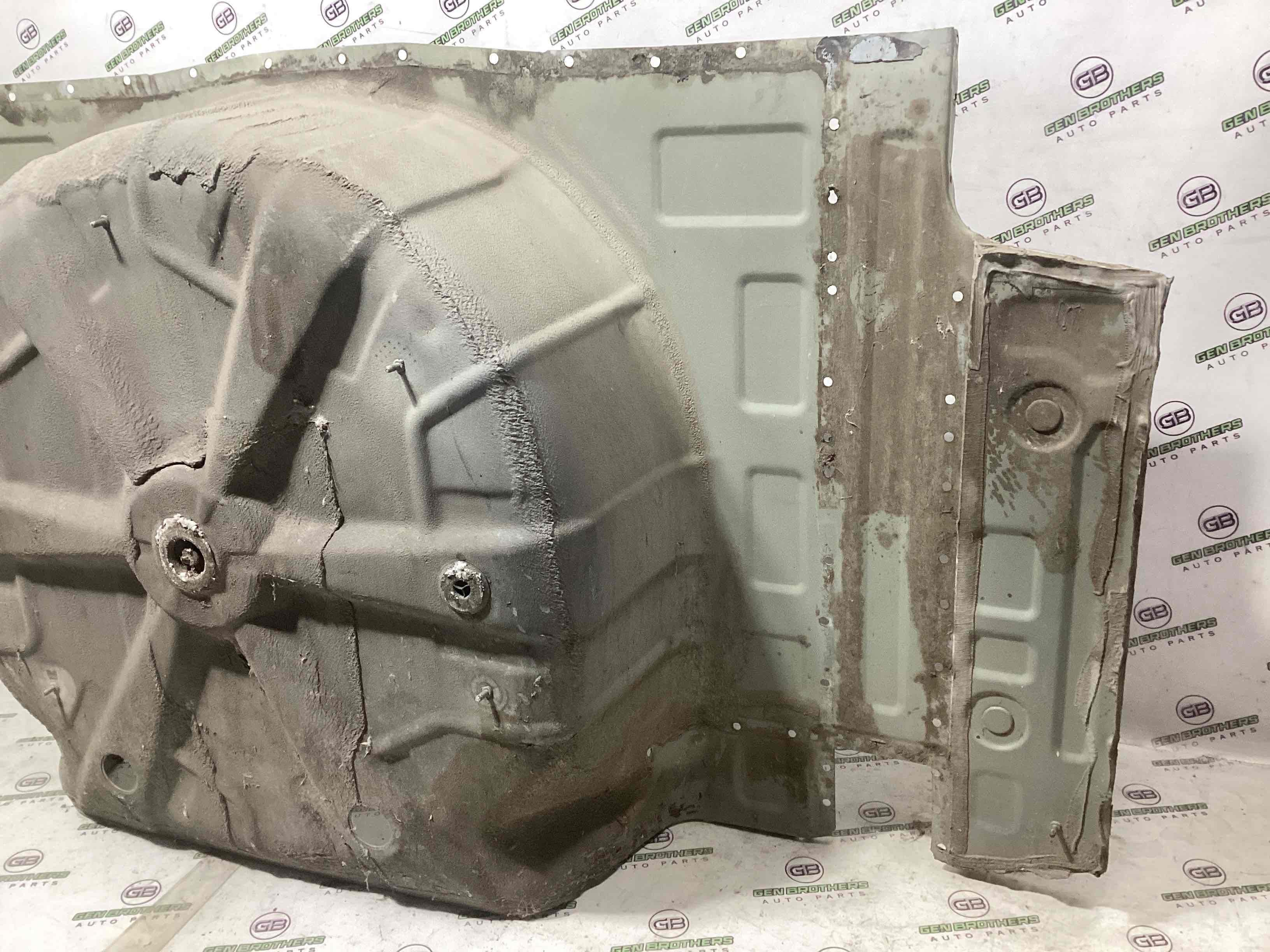 Корито багажника