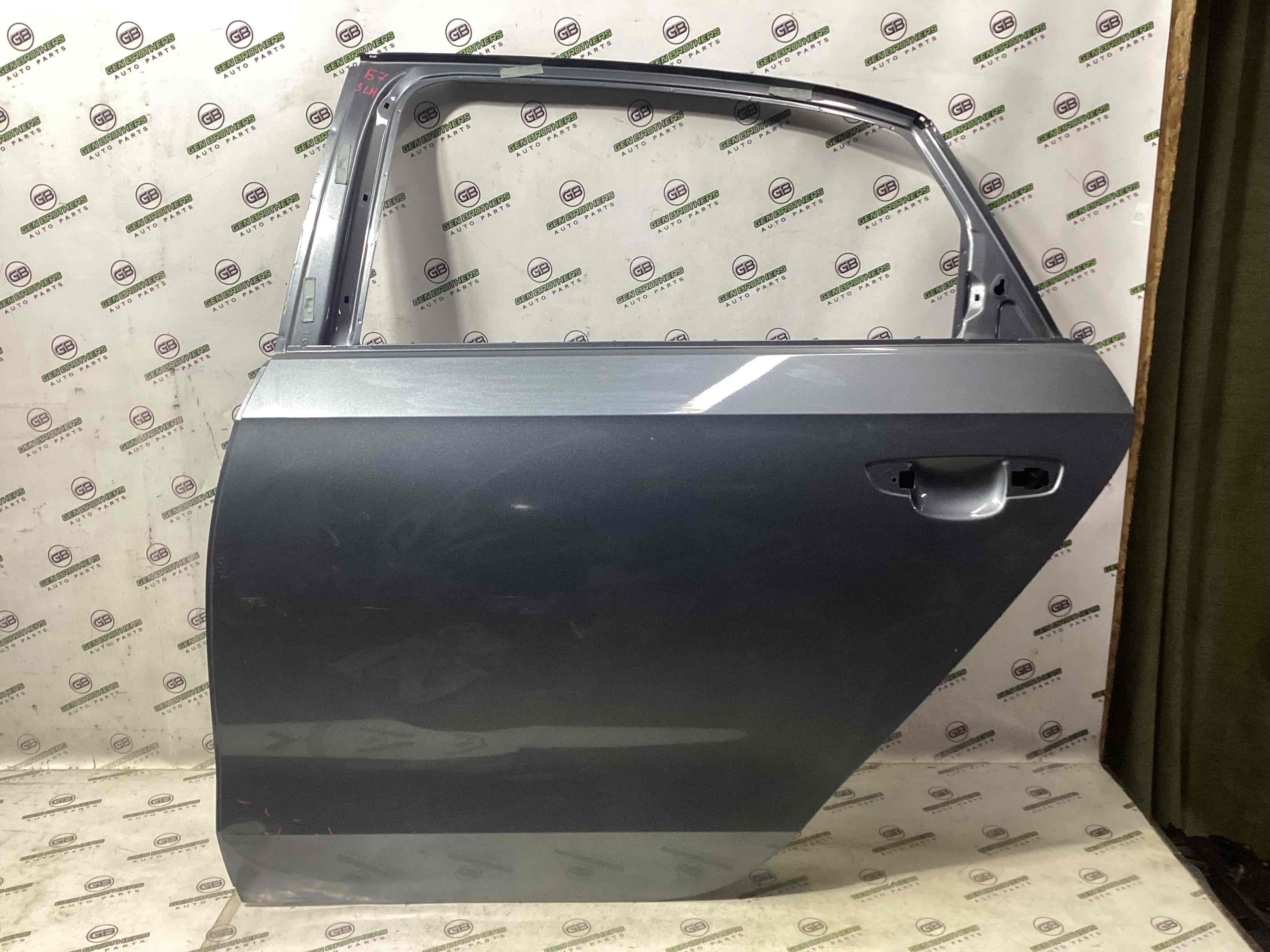 Двері задні ліві