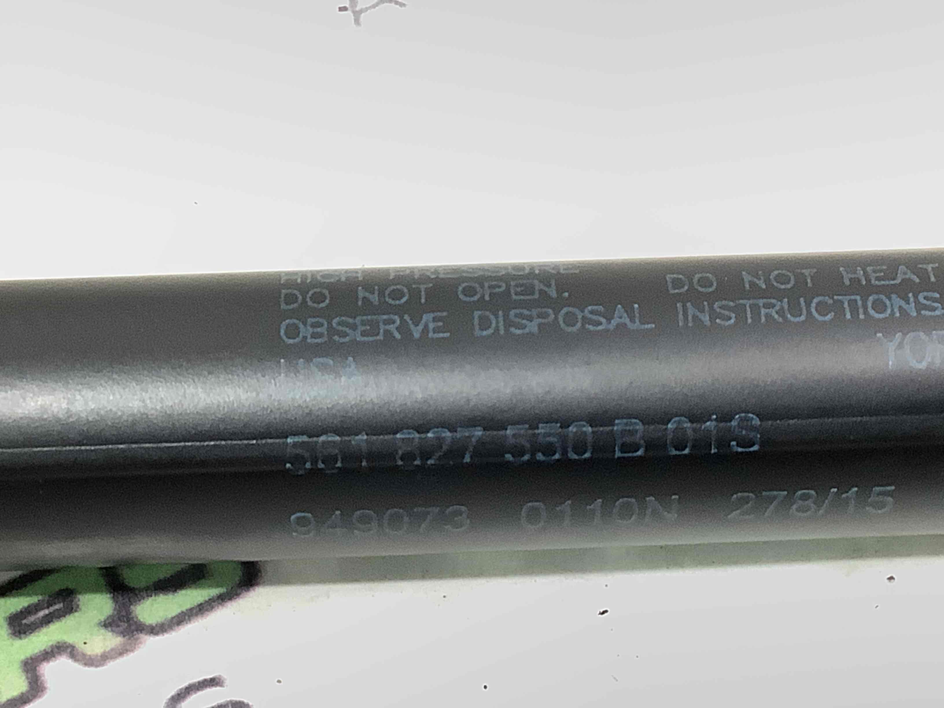 Амортизатор кришки двері багажника