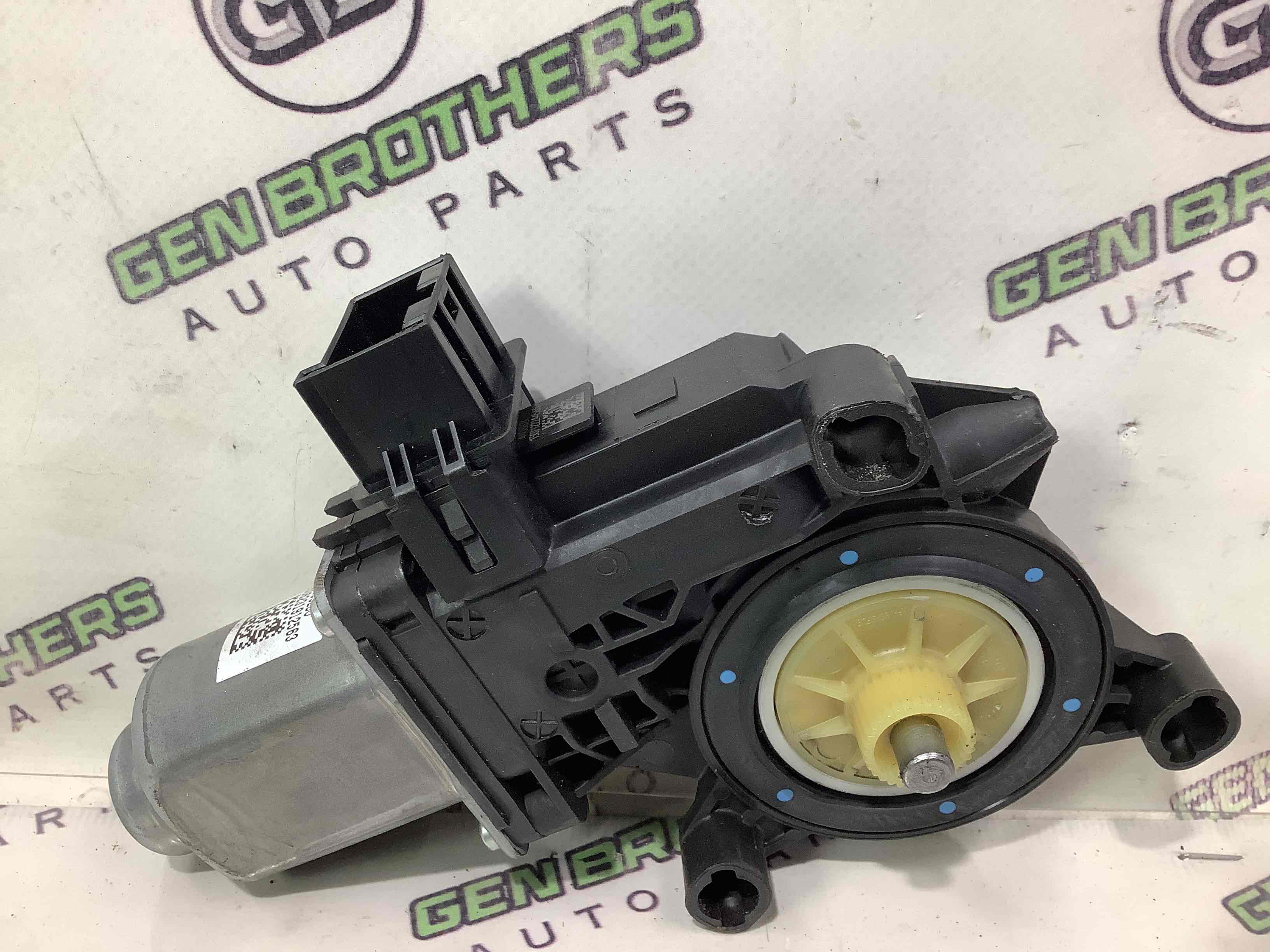 Моторчик склопідйомника