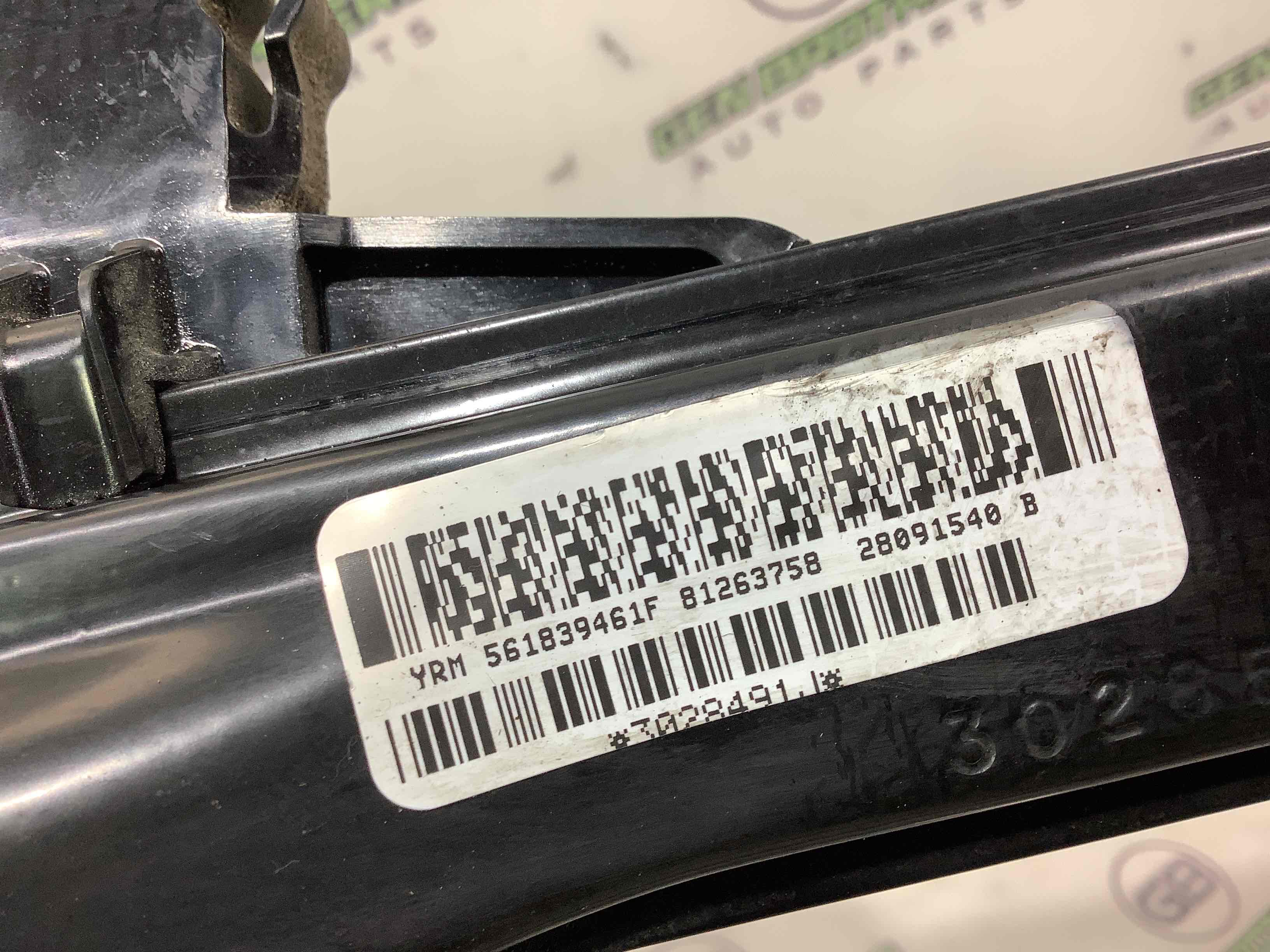 Склопідйомник задній лівий