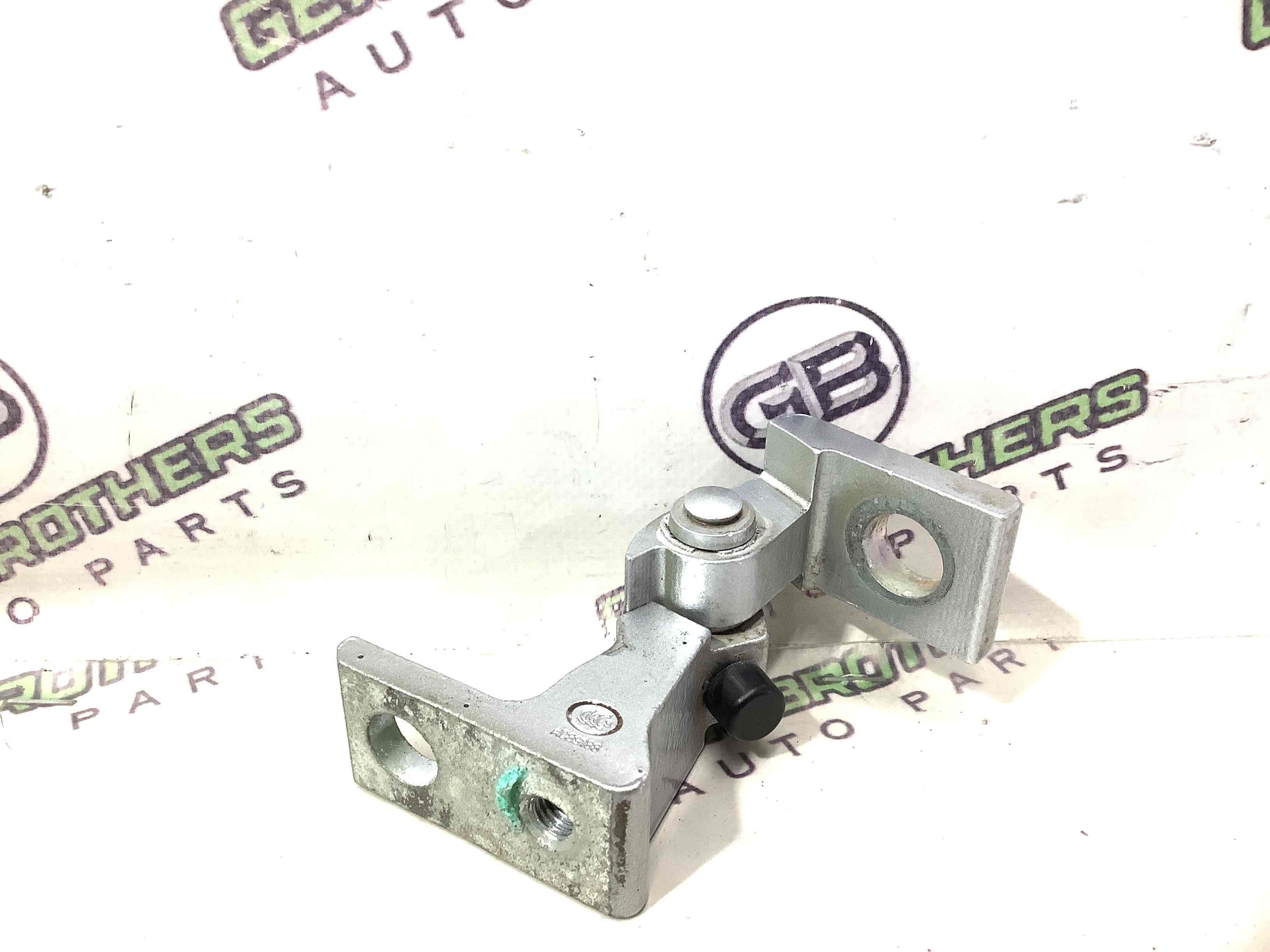 Петля двері, замок двері