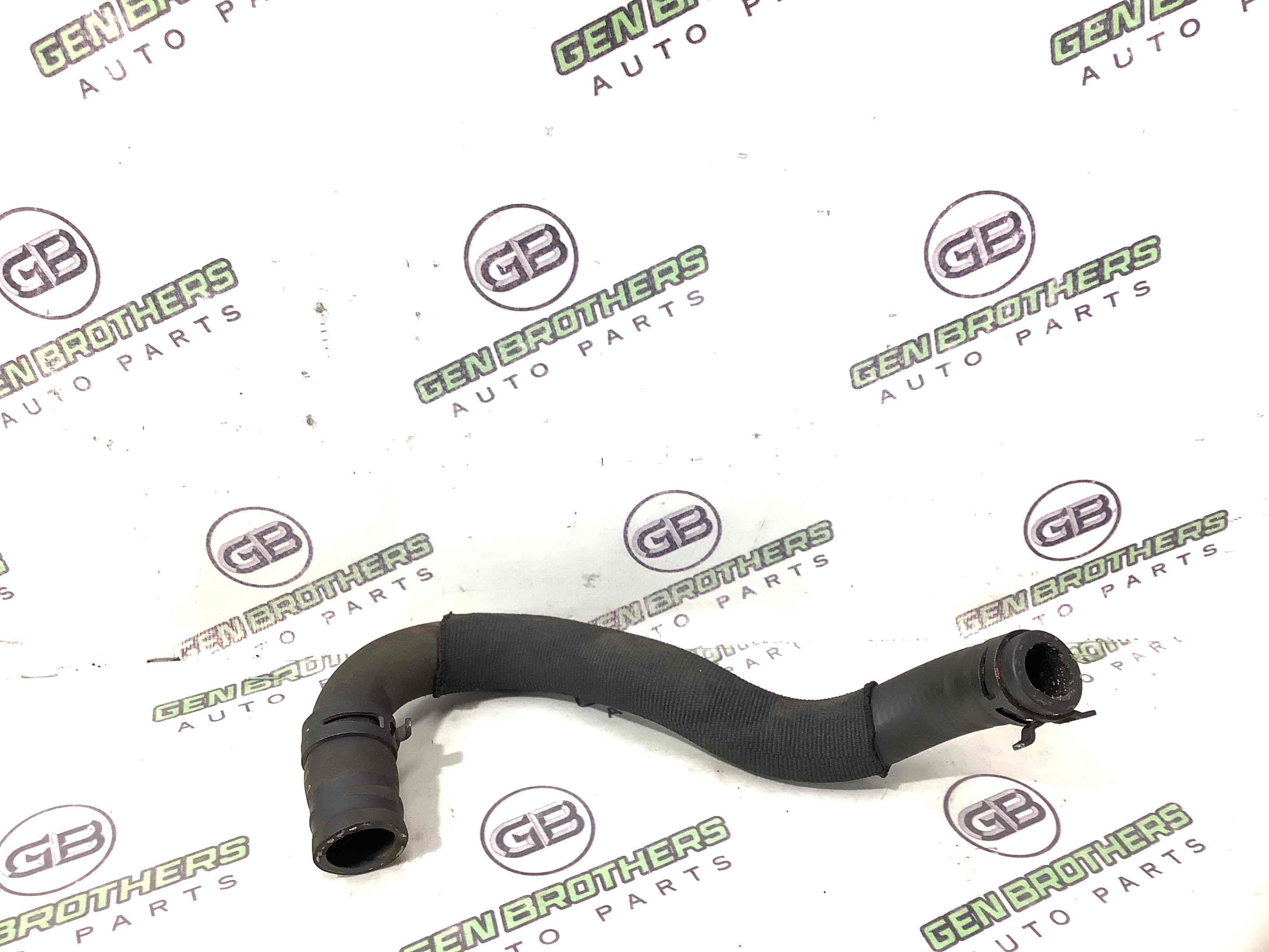 Патрубок трубопровід, шланг