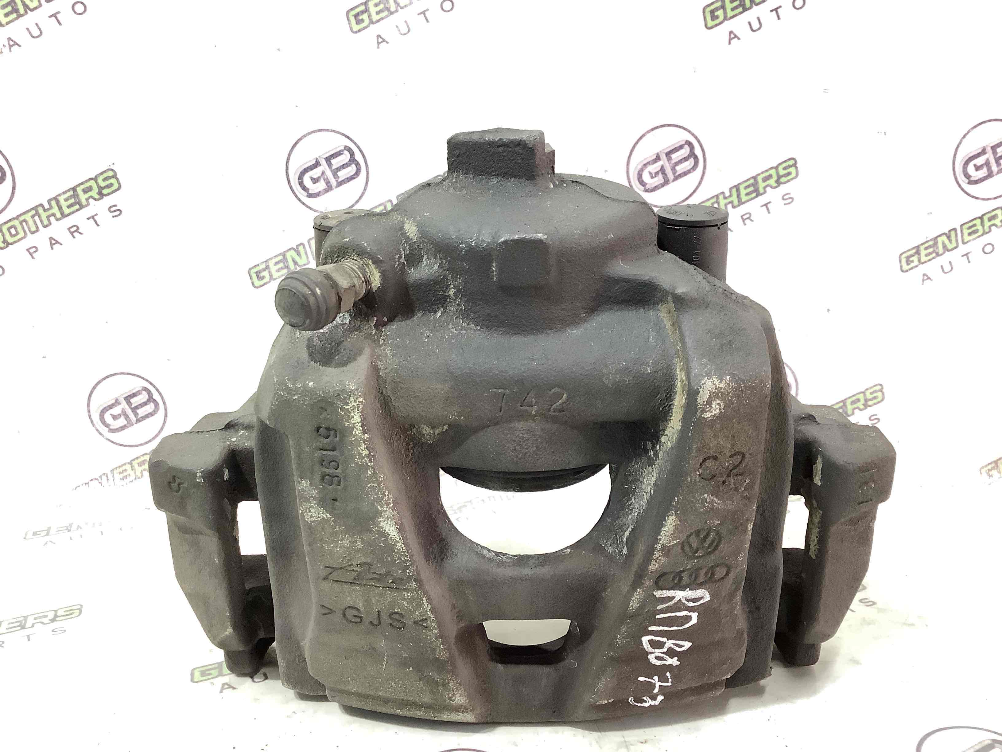 Супорт передній правий