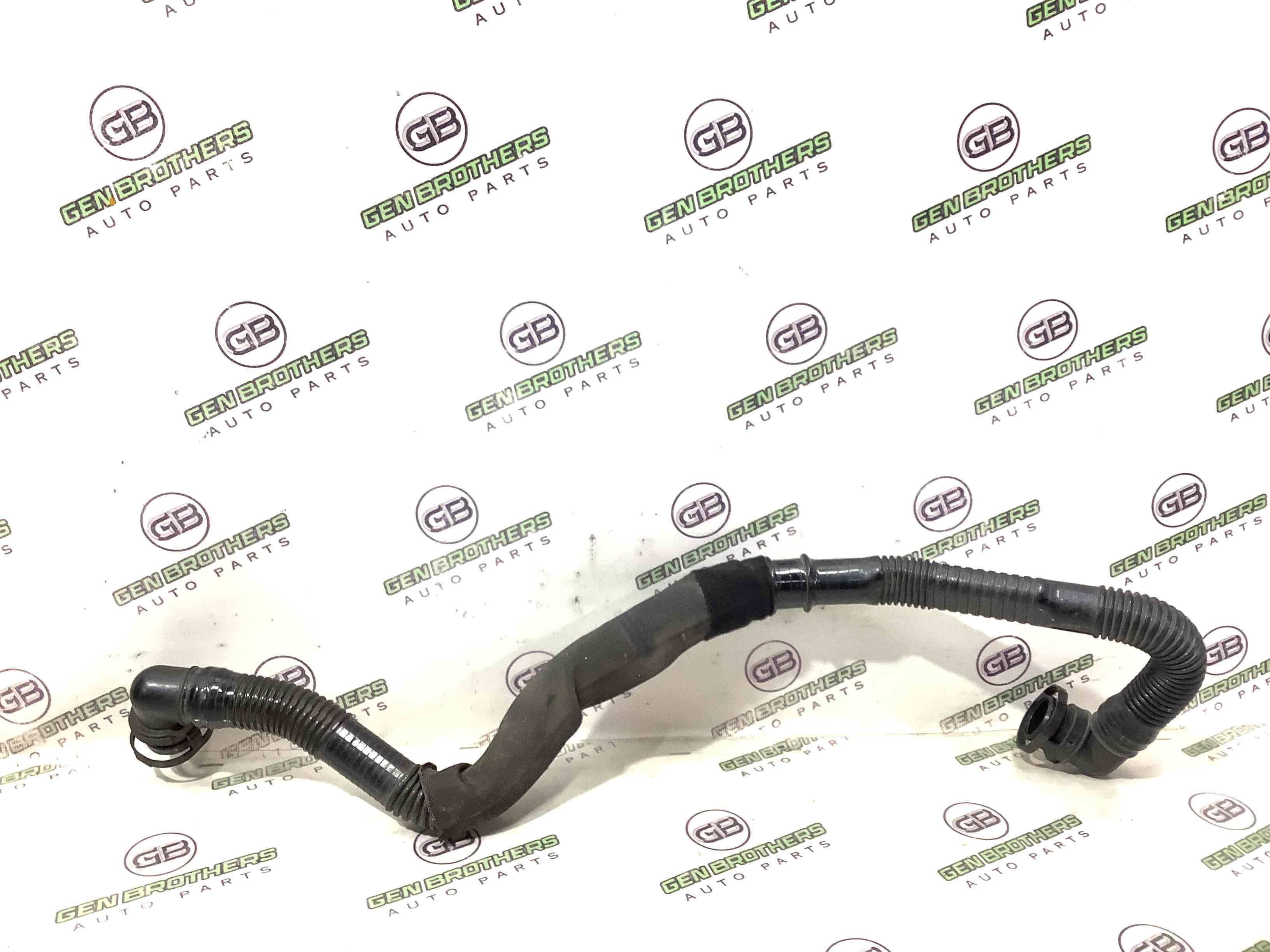 Патрубок трубопровід, шланг