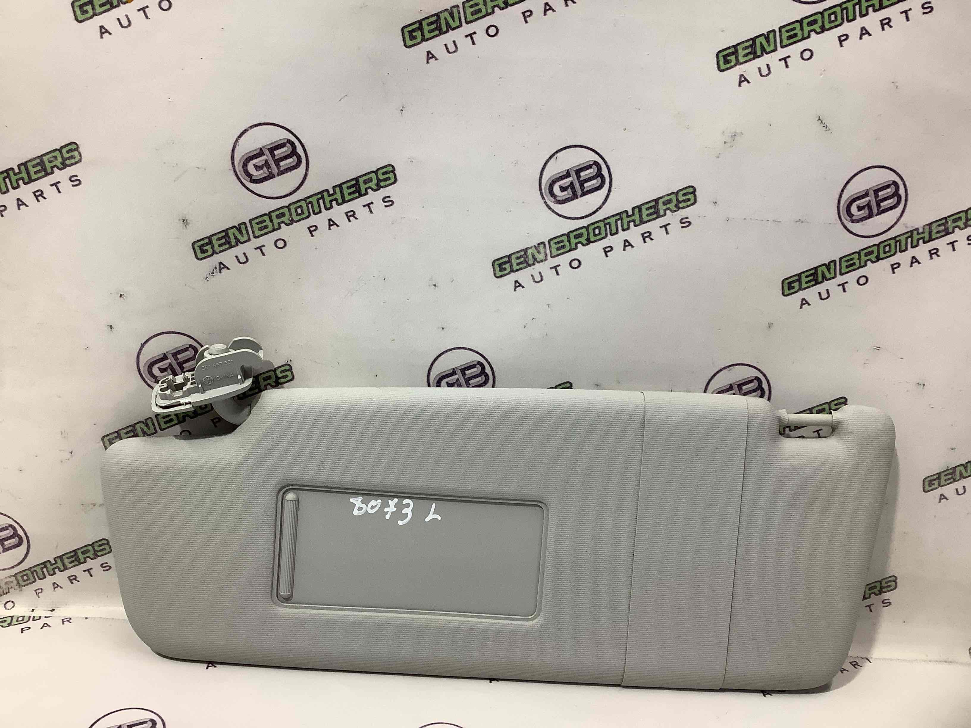 Козирок сонцезахисний