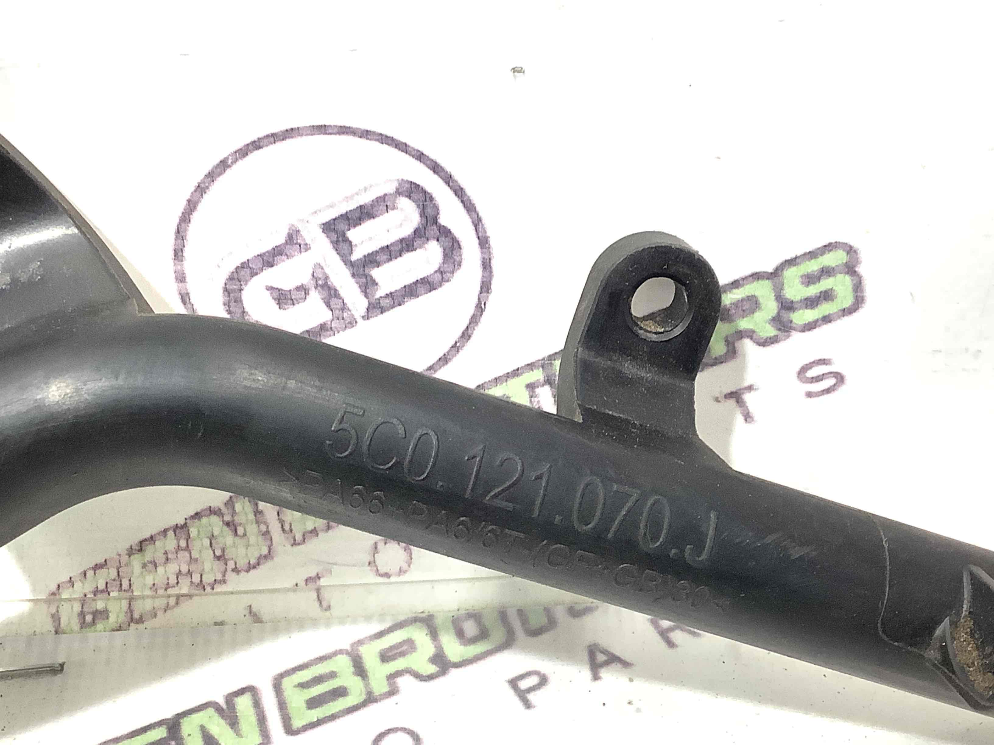 Патрубок трубопровід, шланг